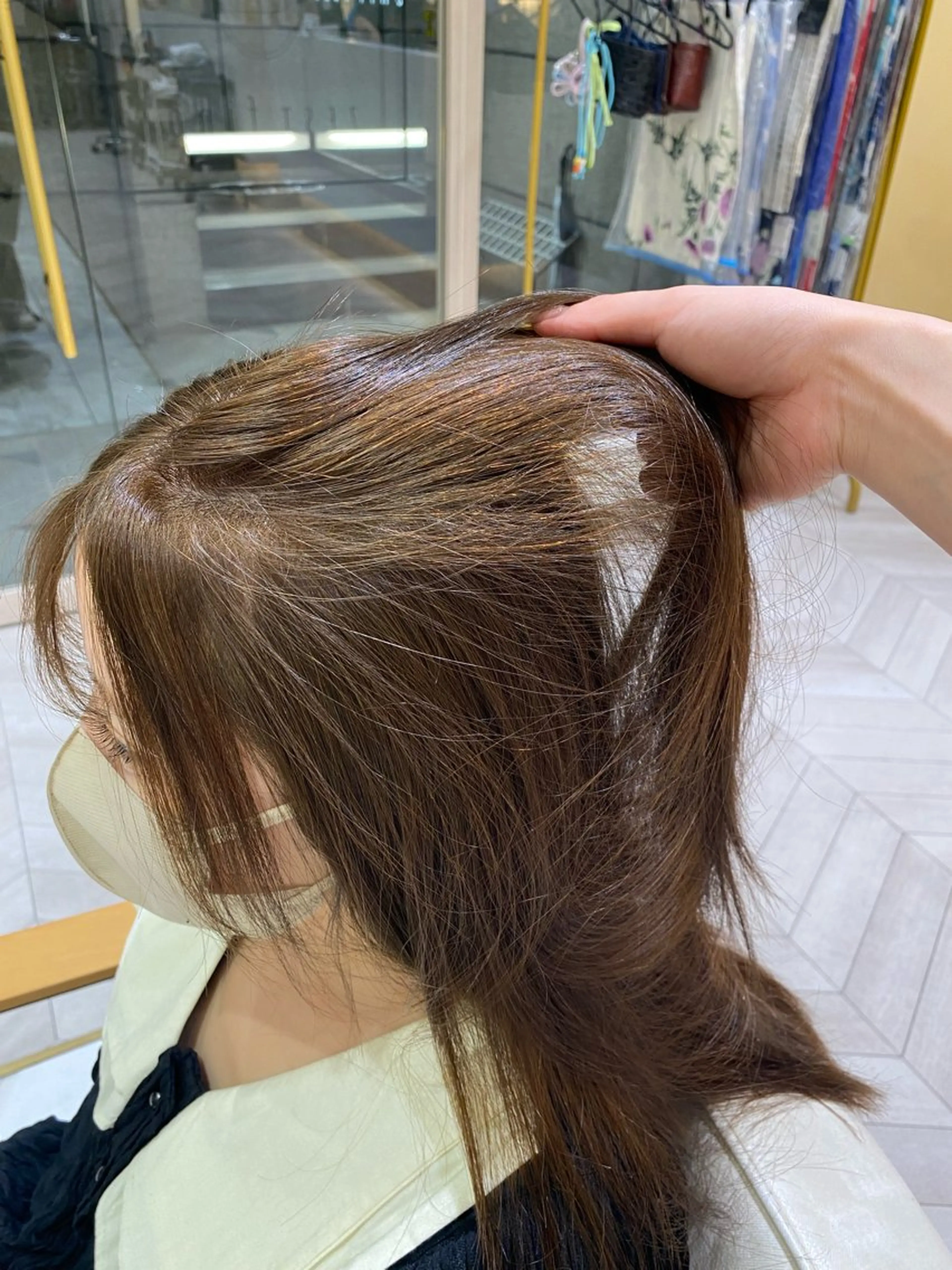 ロング カラー ベージュカラー ブリーチ ダブルカラー ブリーチなしカラー オリーブベージュ ヘアカラー hina☺︎ 髪質改善/ストレートのヘアスタイル