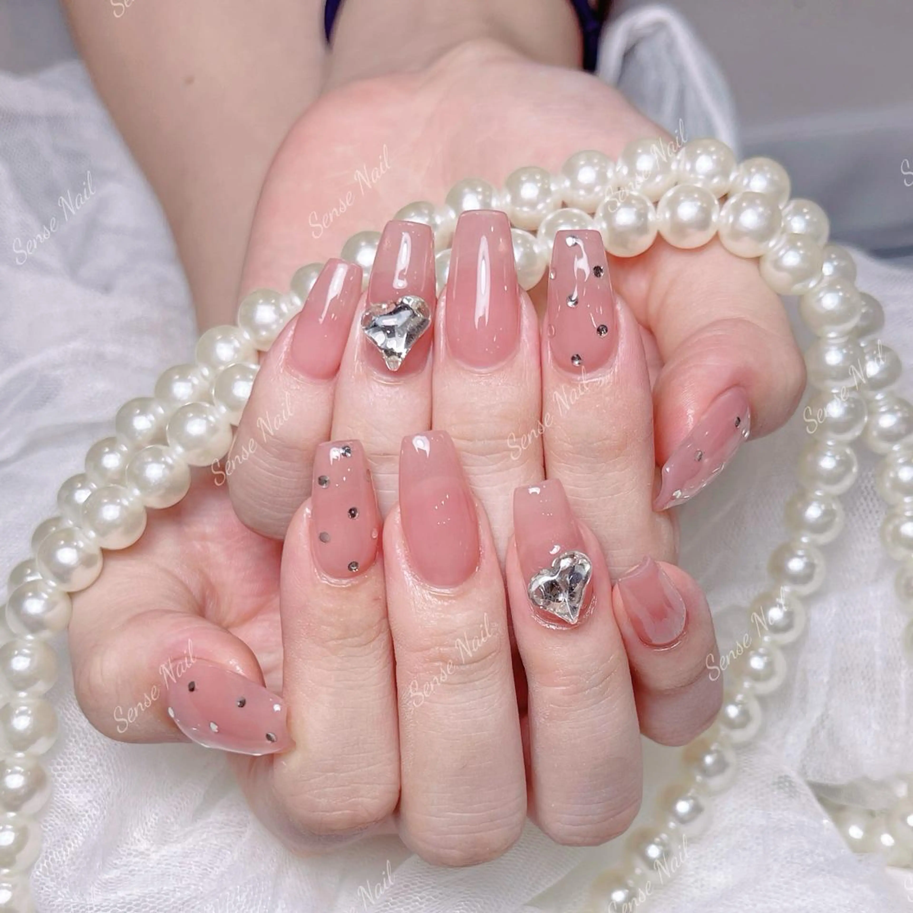 ネイル ハンドネイル ハンドケア Niiy 🍫のネイルデザイン