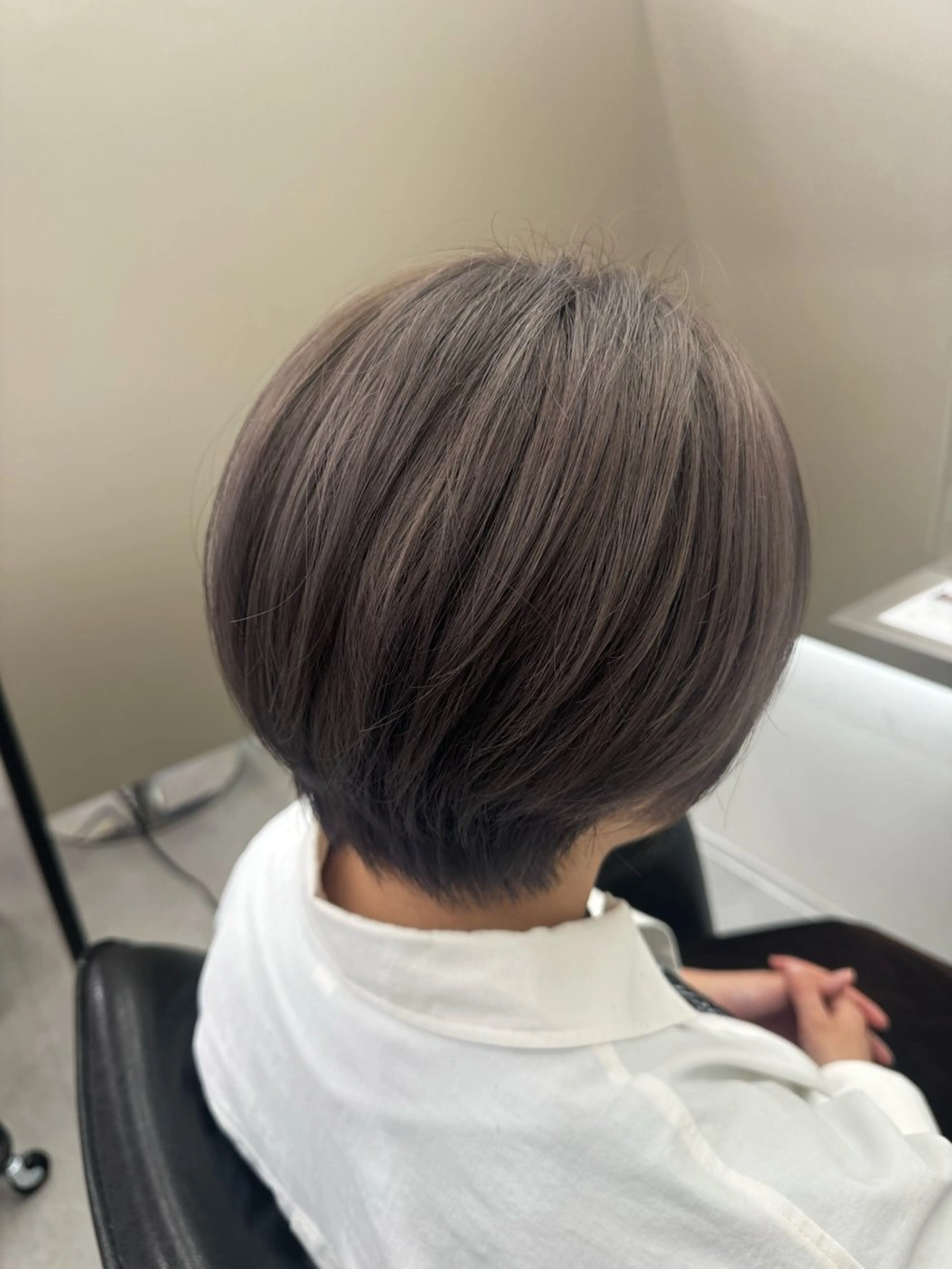 ショート カラー 原田 樹のヘアスタイル