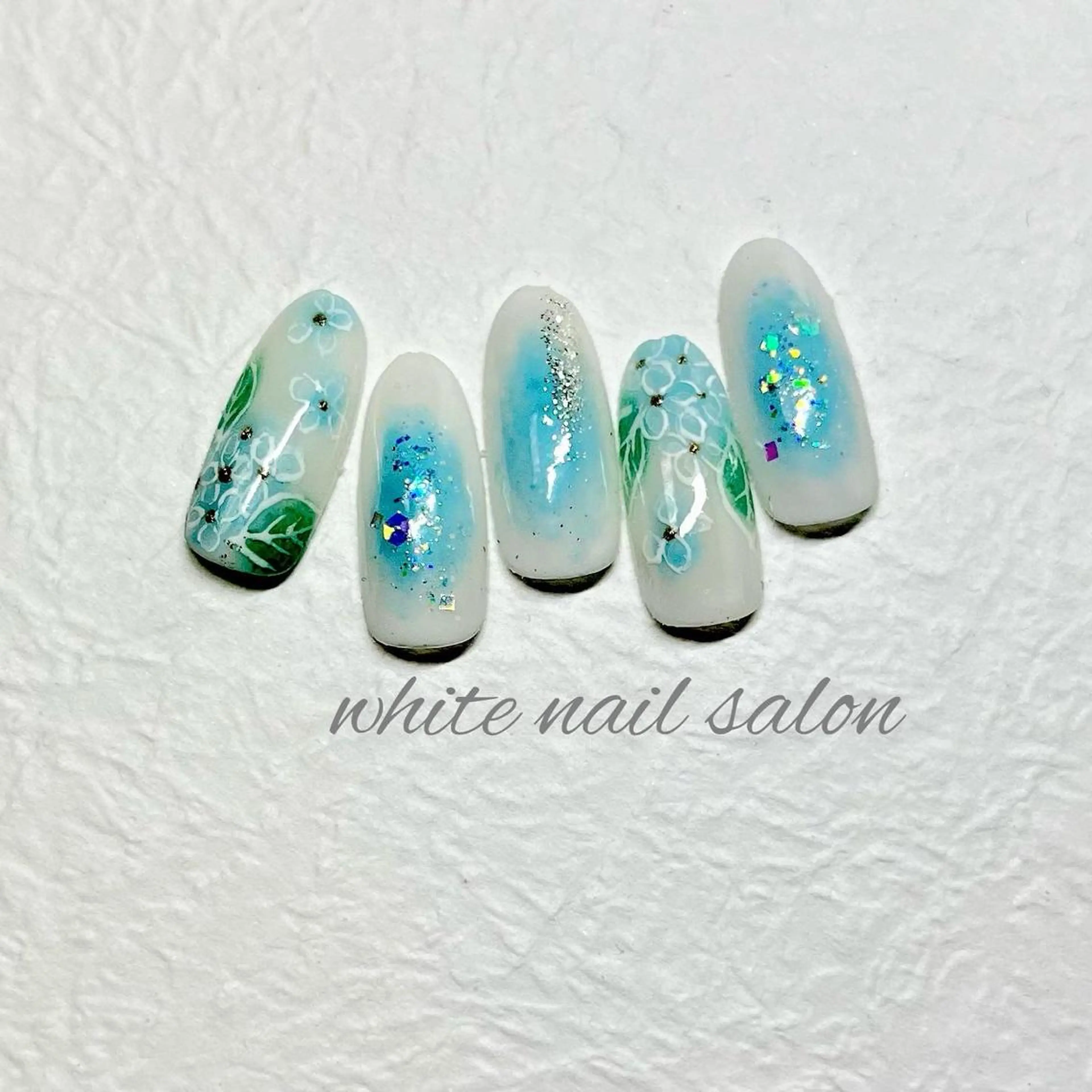 ネイル フットネイル ジェルネイル ハードジェル ラメ(グリッター) 持ち込み white nail salonのネイルデザイン