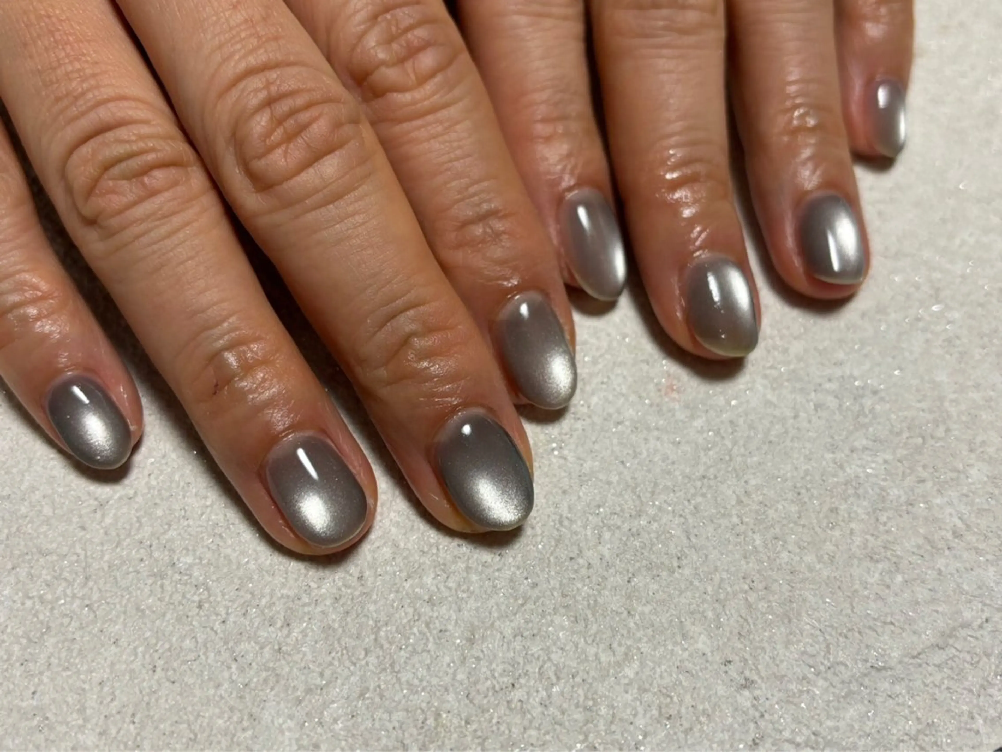 ネイル オーロラネイル フラワーネイル フットネイル フレンチネイル ジェルネイル ハンドネイル mogunail &blowのネイルデザイン