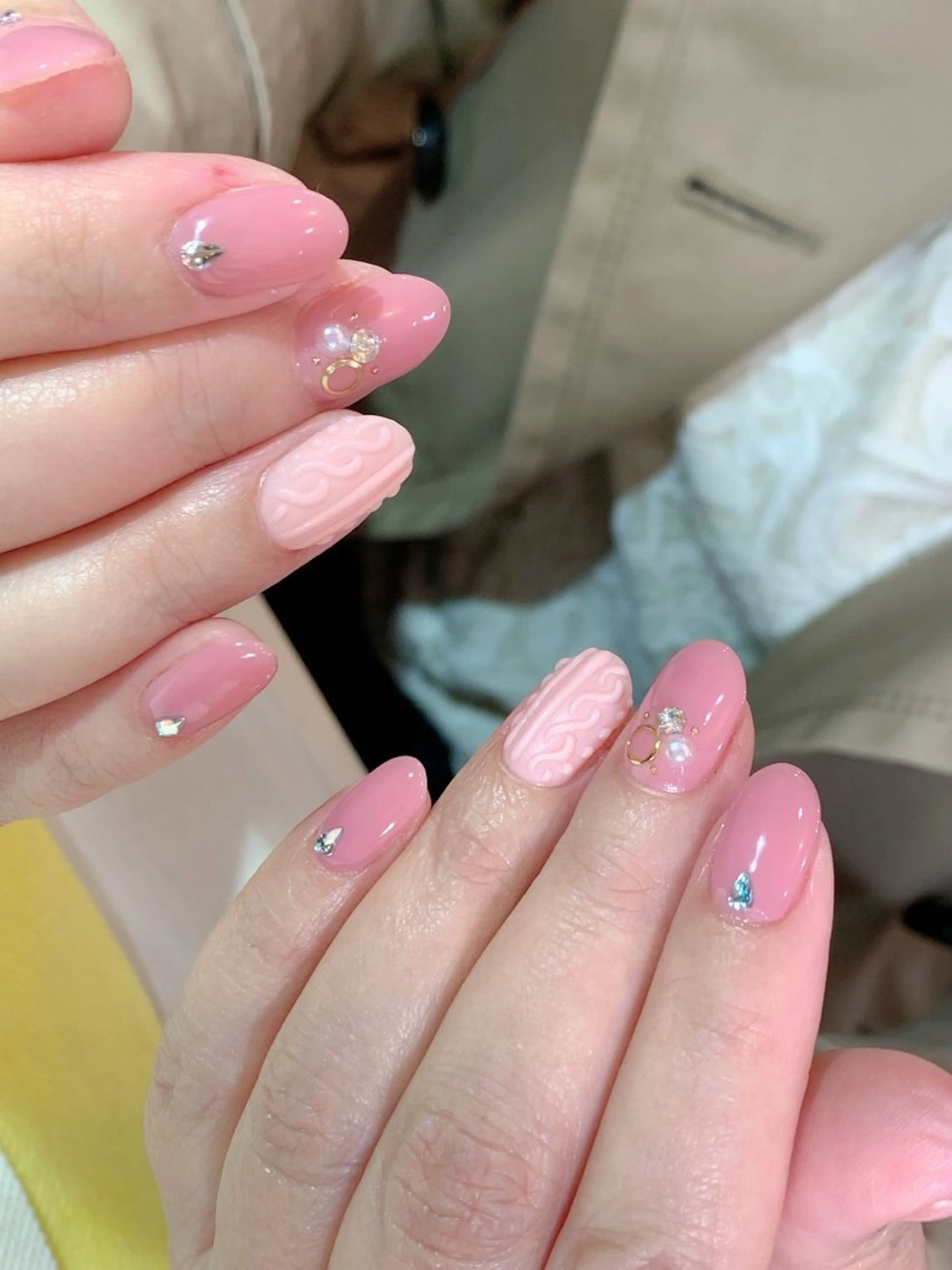 ミディアム hashimoto naoのマツエク・マツパデザイン