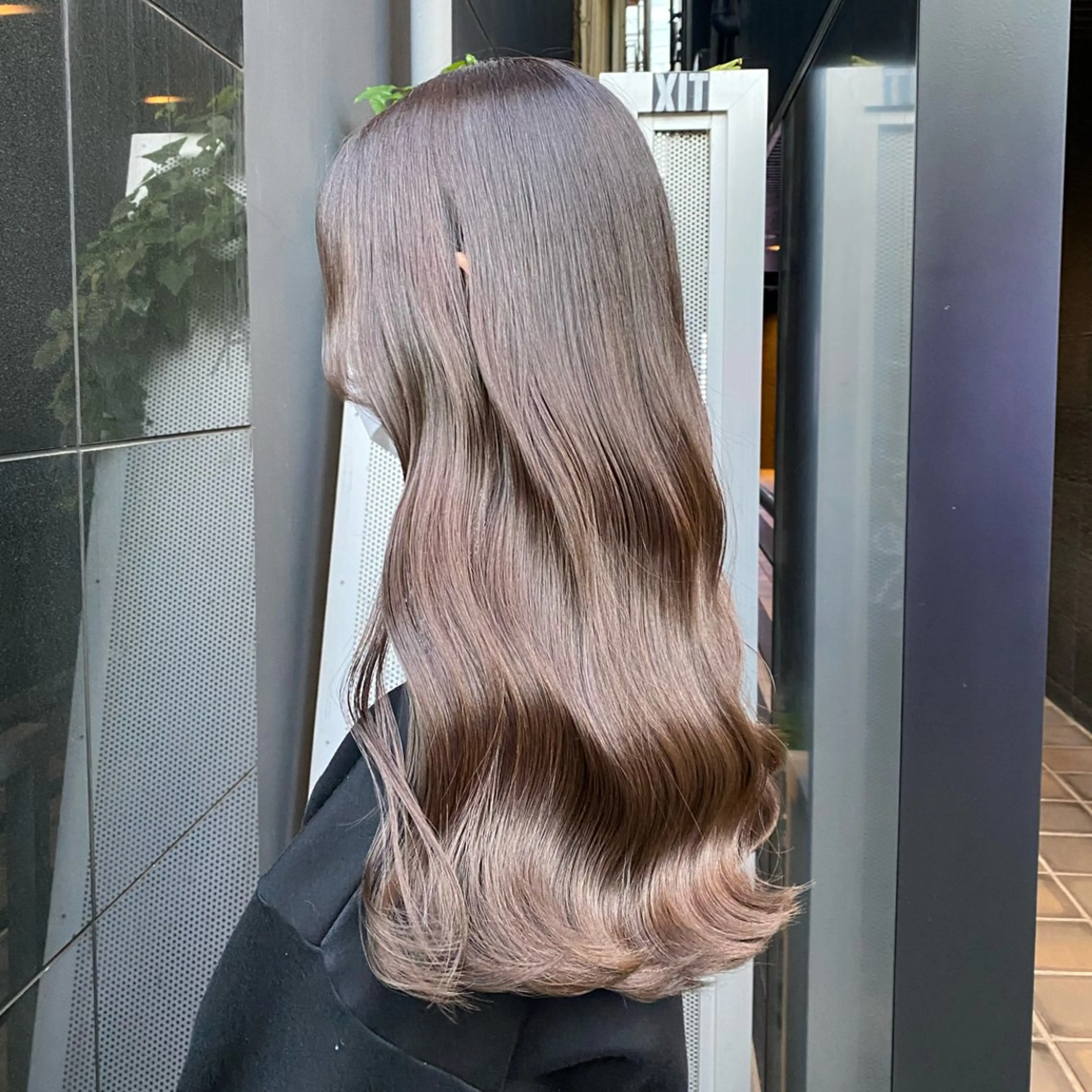 ロング カラー ヘアカラー 山内 直英のヘアスタイル