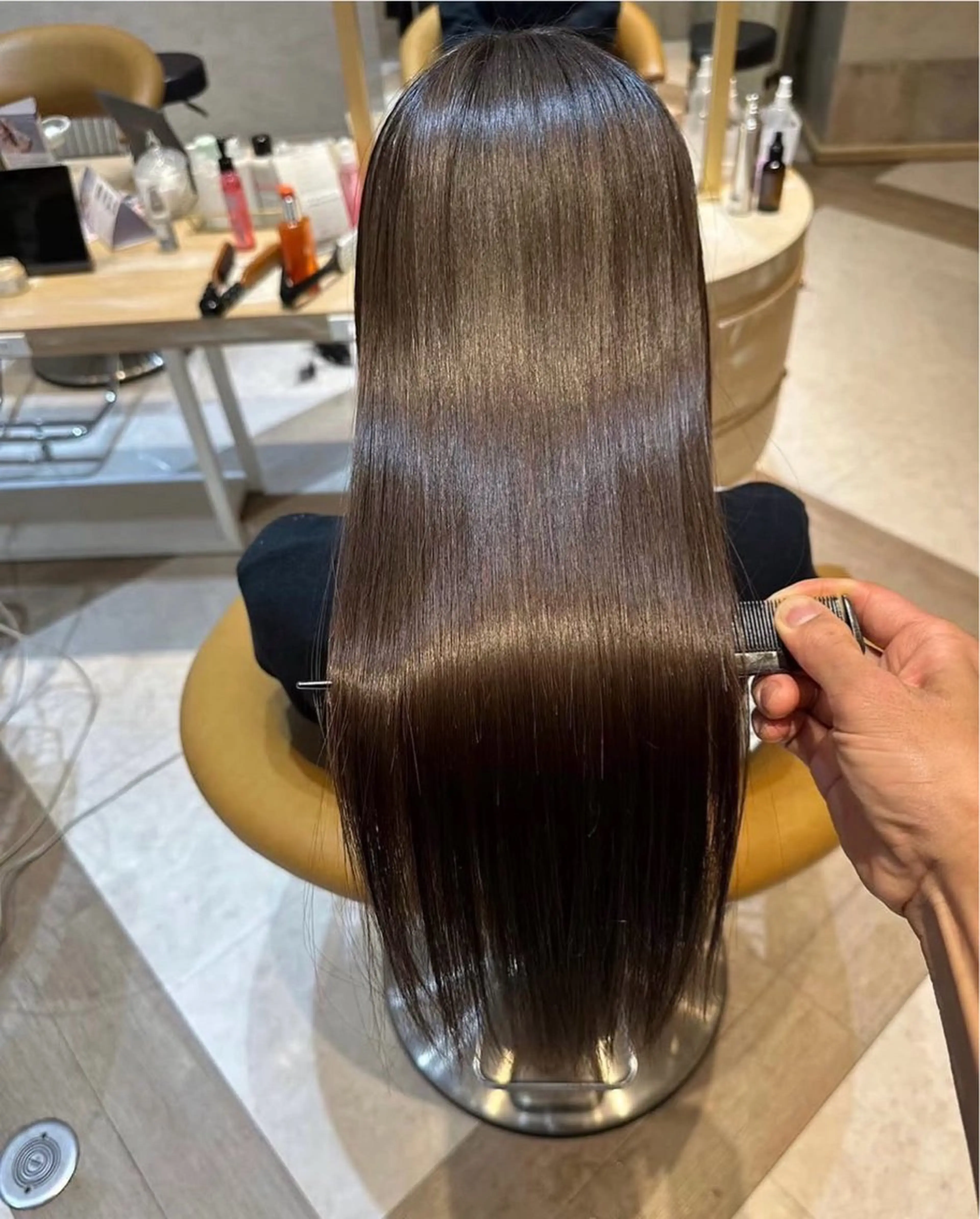 ロング ボブ ハイライト 髪質改善 矢口 明莉のヘアスタイル