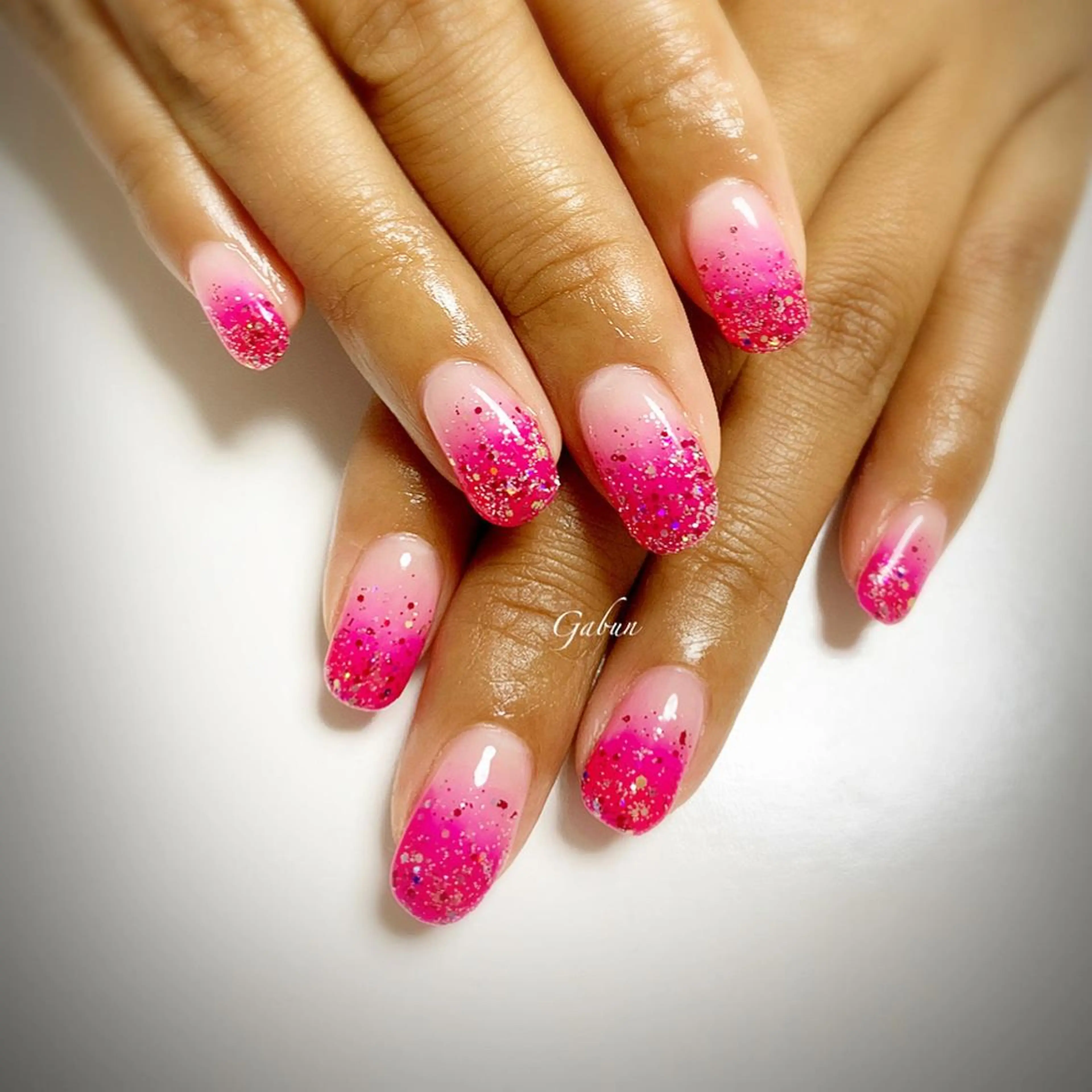 ネイル ラメ(グリッター) ラメグラデーション ハンドネイル ハンドケア LOTUS ネイルサロンのネイルデザイン