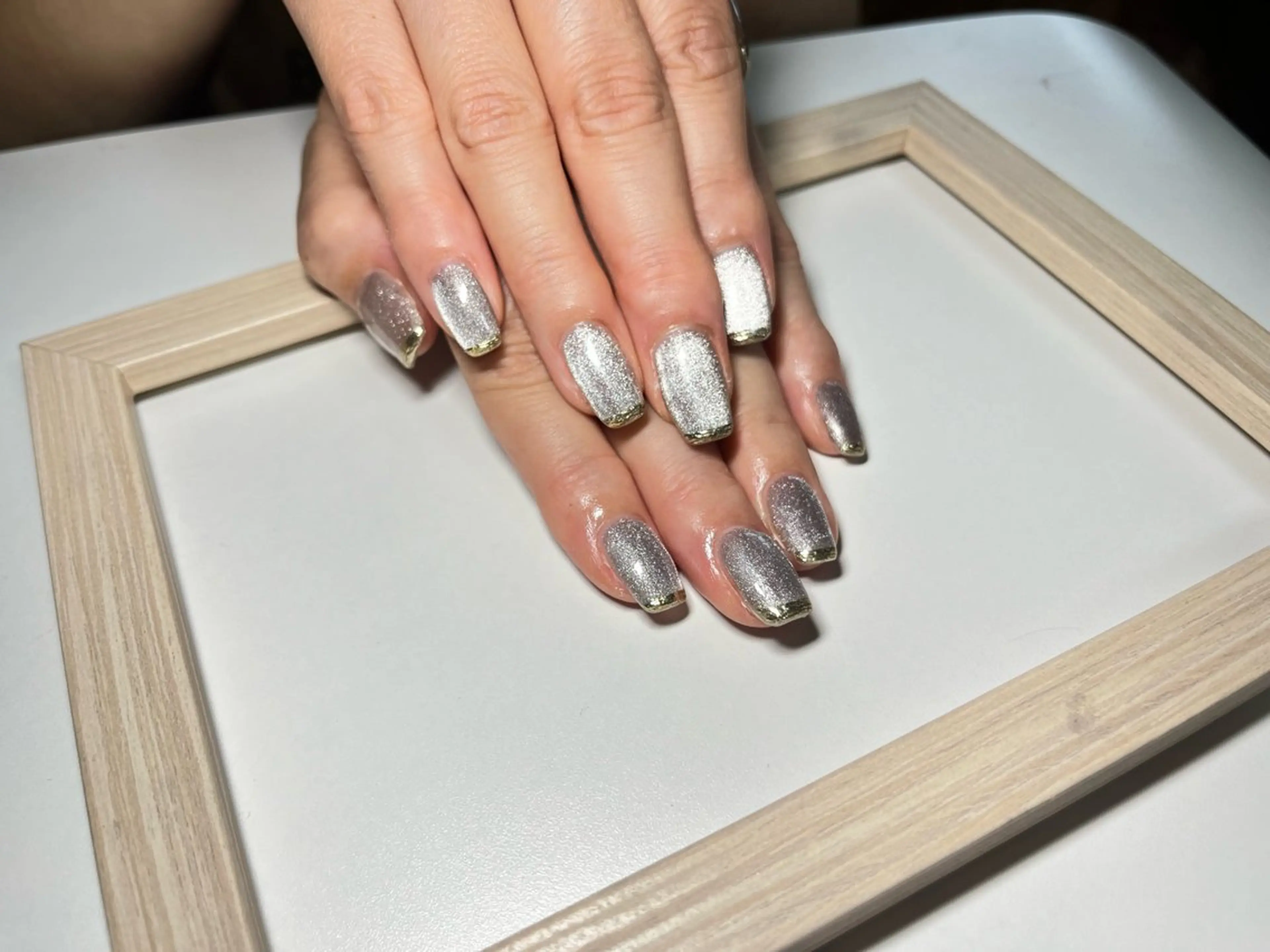 ネイル フレンチネイル マグネットネイル マグネットフレンチ Nail salon Caco.のネイルデザイン