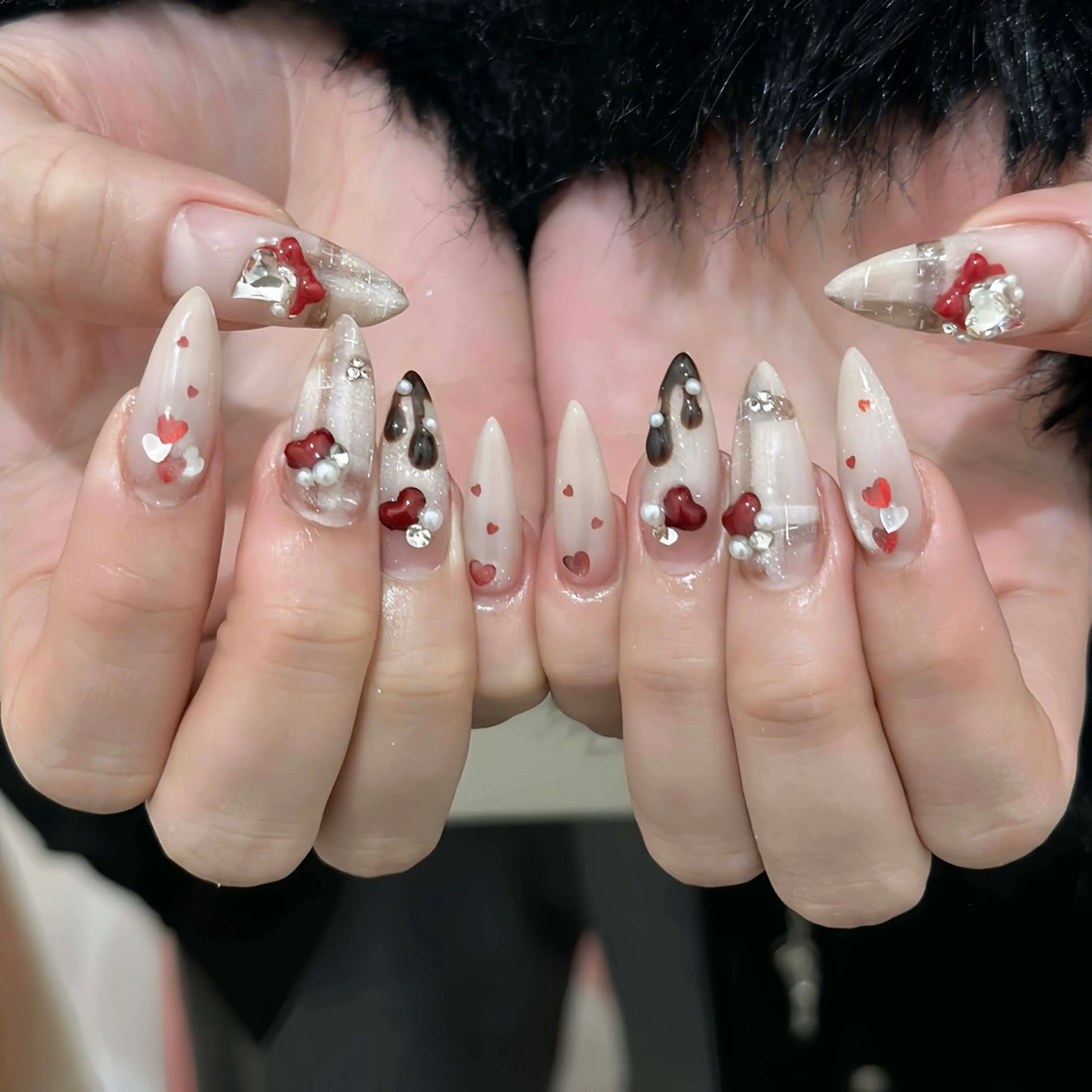 ネイル オーロラネイル ボルドー ブラウン 氷ネイル・うるうるネイル キラキラネイル Julli NailStudioのネイルデザイン