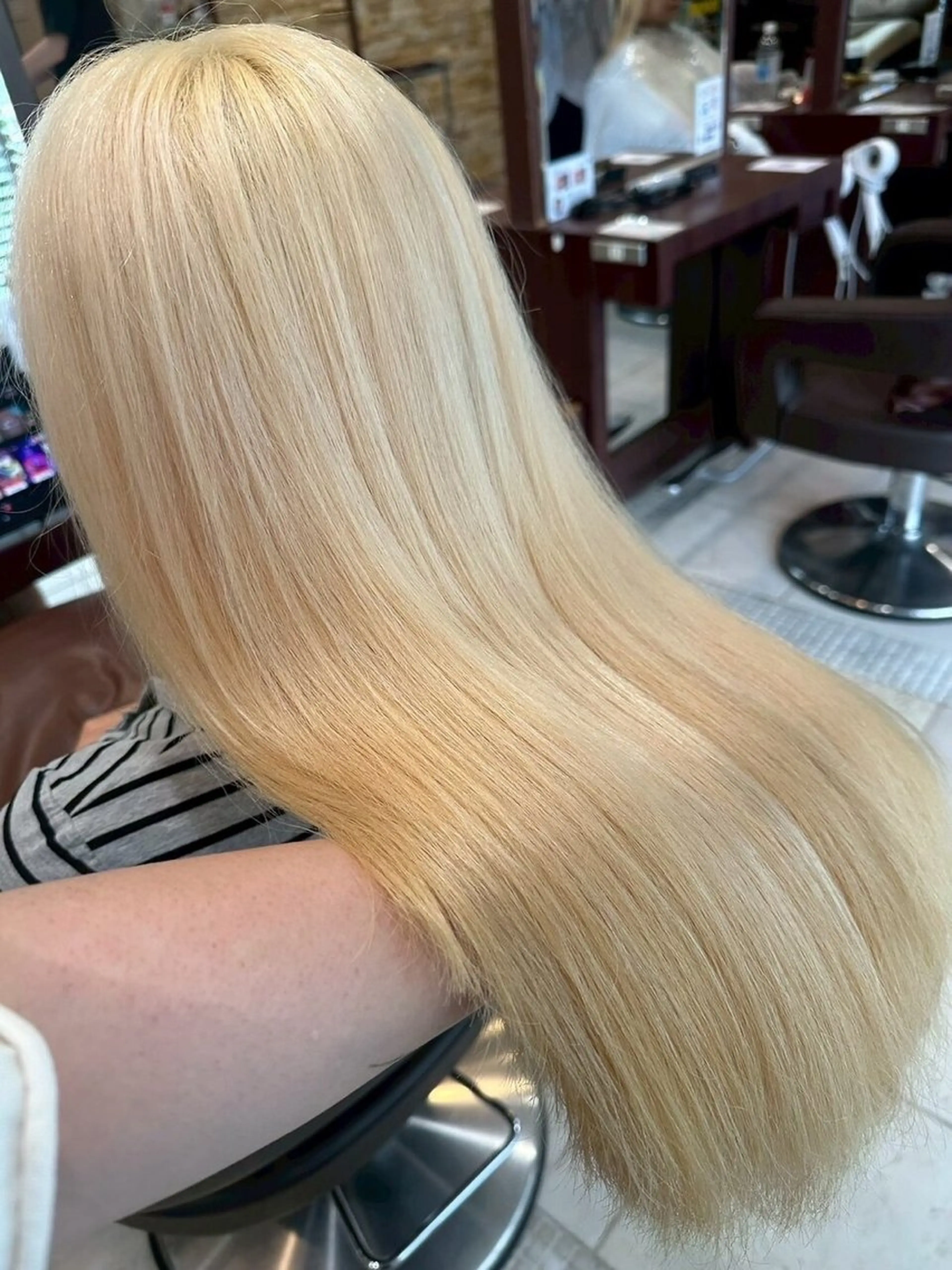 【抜きっぱなしの方はこちら♪】リタッチブリーチ￥12000［千葉/千葉駅］の写真