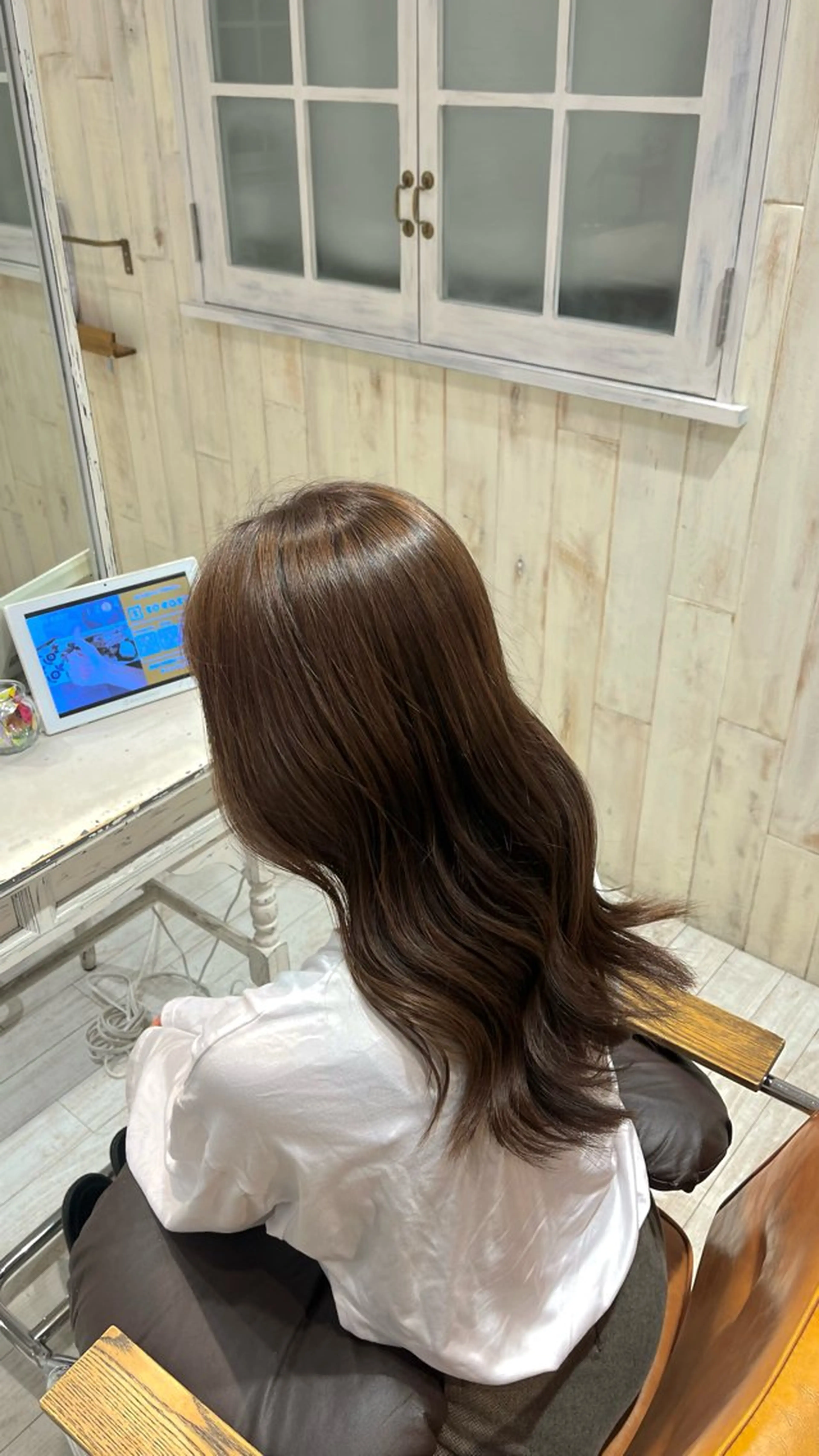 ロング カラー ブラウンカラー 杉浦 悠月のヘアスタイル