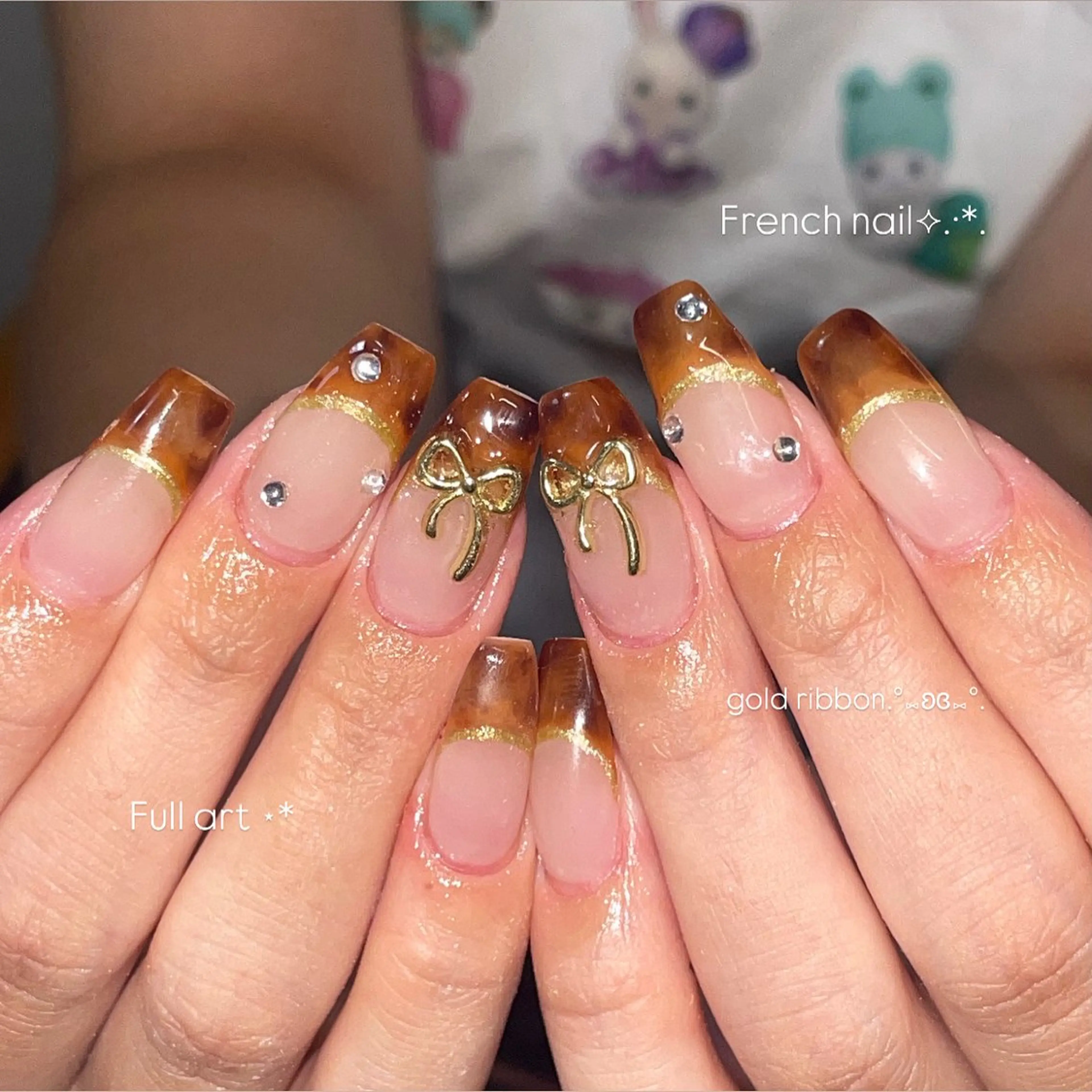 ネイル べっ甲ネイル フレンチネイル SEIRA⋆✦ Paletteのネイルデザイン