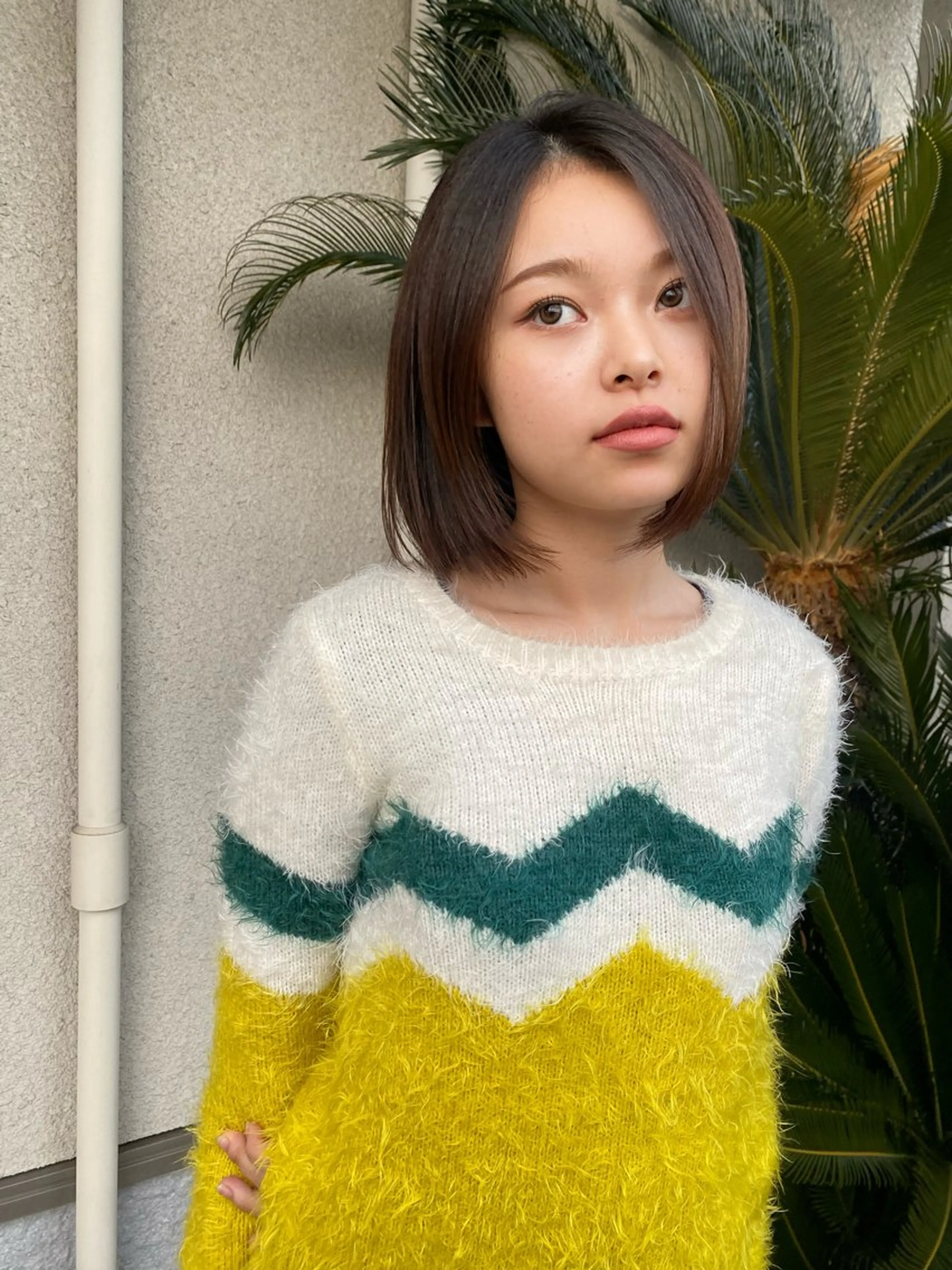 ショート ボブ カット 桑原 菜摘のヘアスタイル