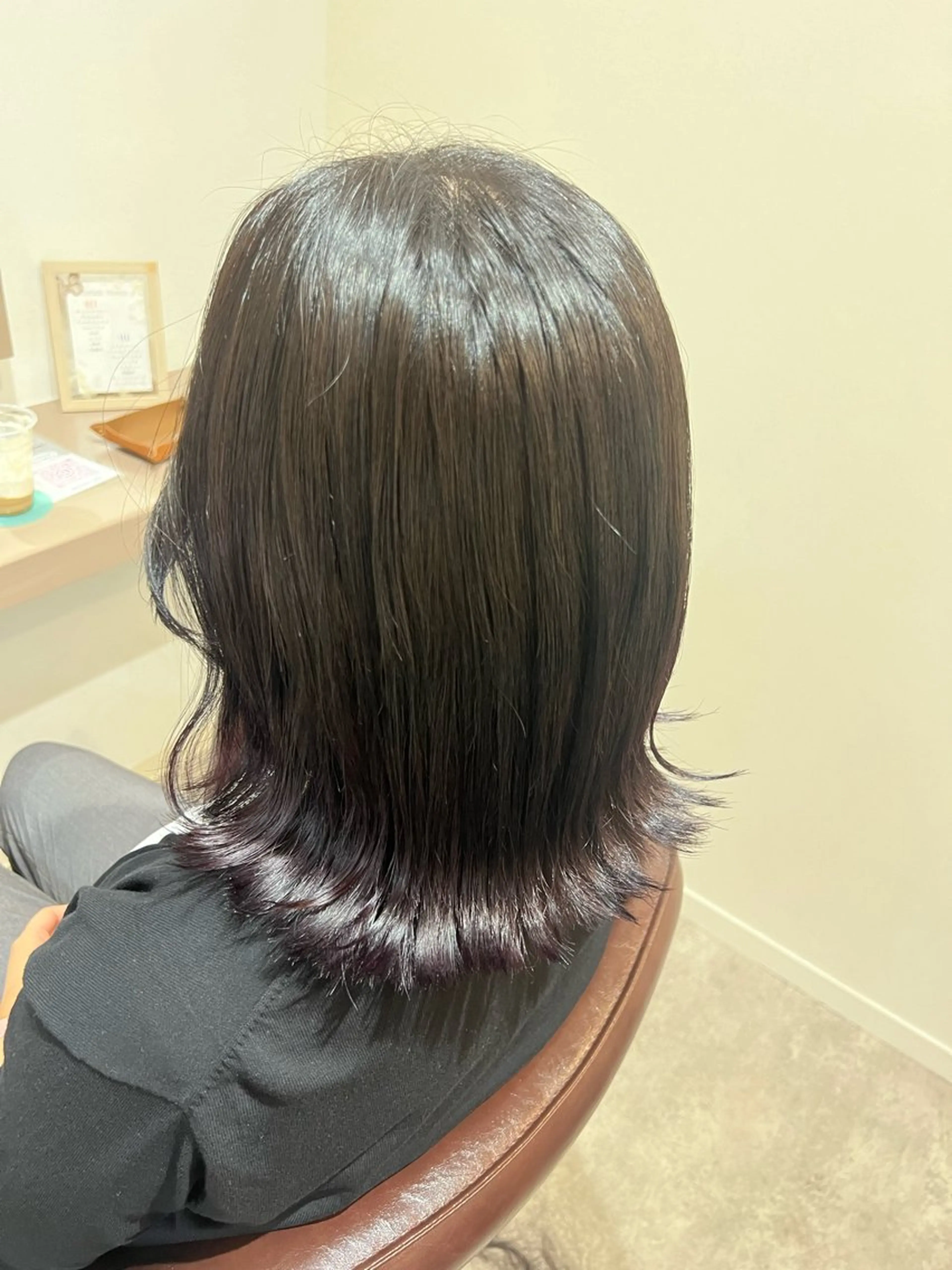 ミディアム カット ヘアカラー トリートメント 井上 美春のヘアスタイル