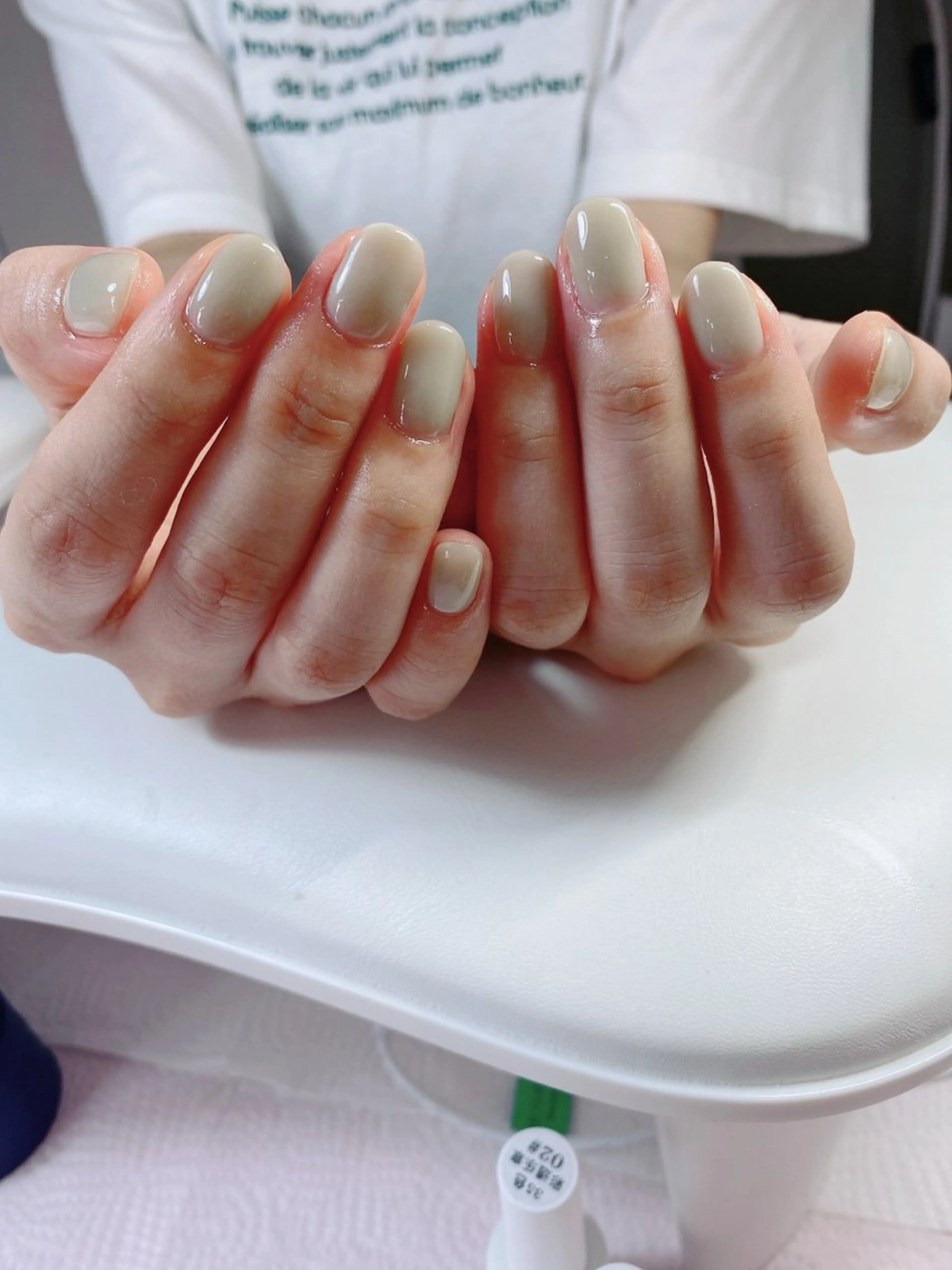 ネイル えい このネイルデザイン