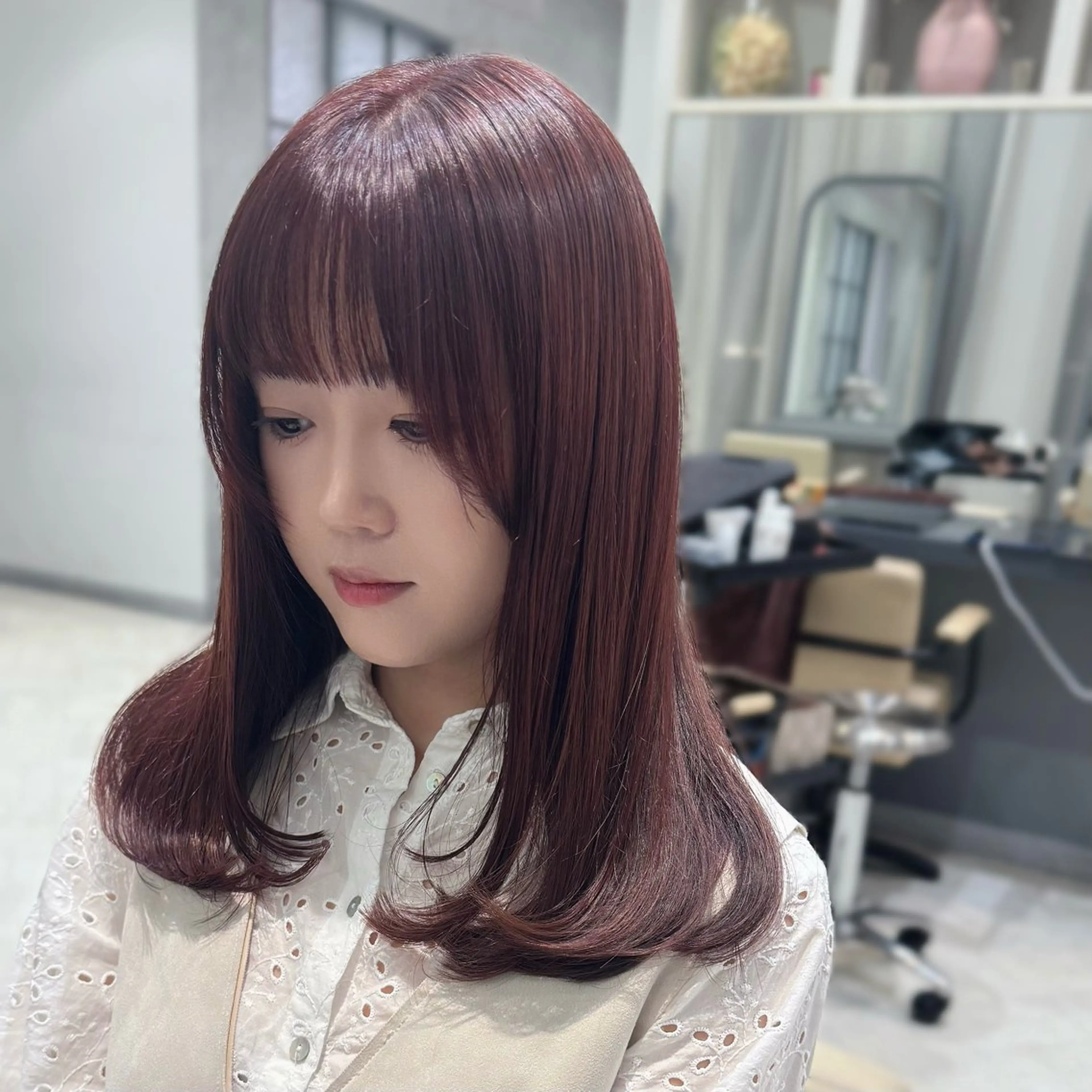 ミディアム カラー たぴ。ぱつっとボブ/ つや髪🍒髪質改善のヘアスタイル