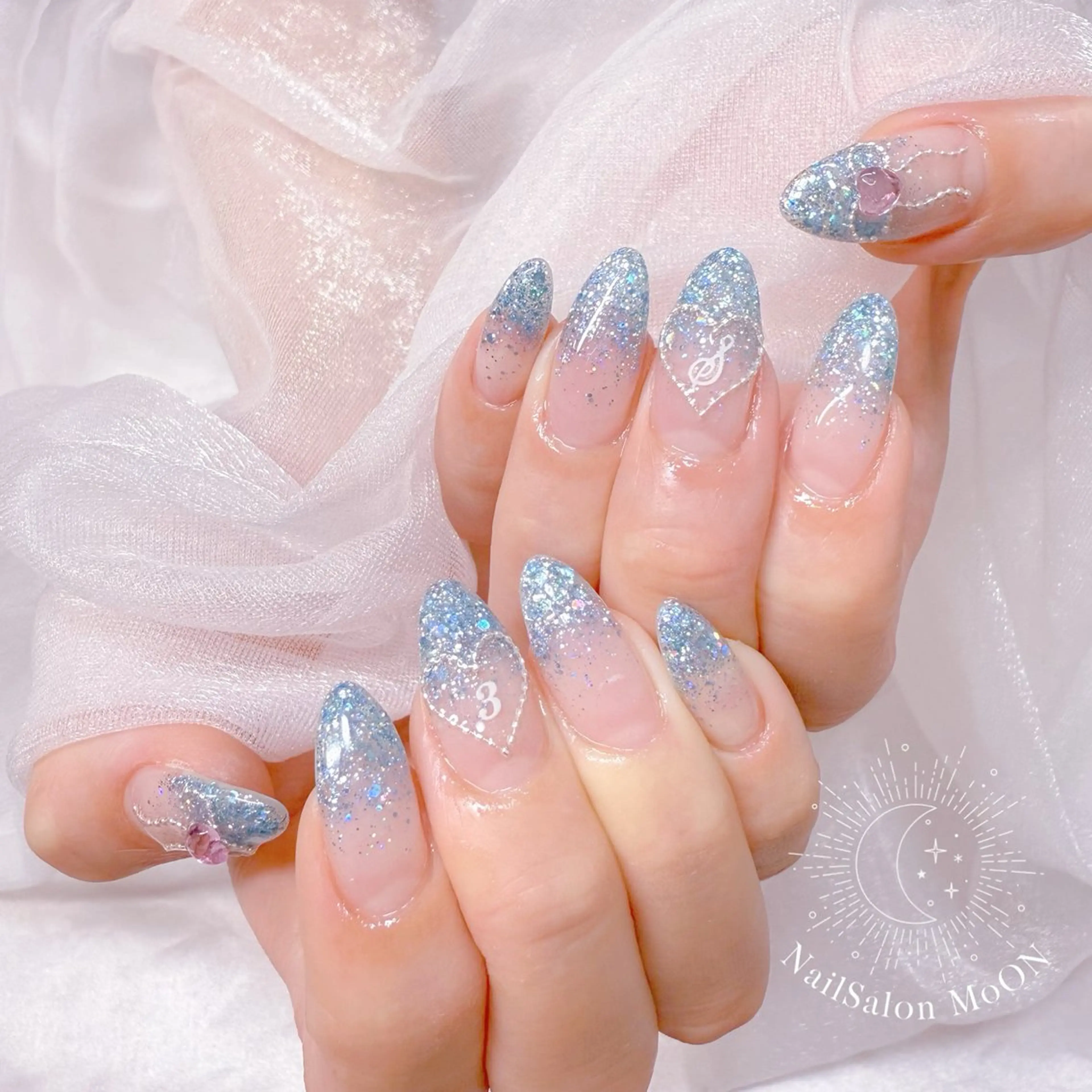 ネイル ハンドネイル ハンドケア MoON...❤︎ MeGuのネイルデザイン