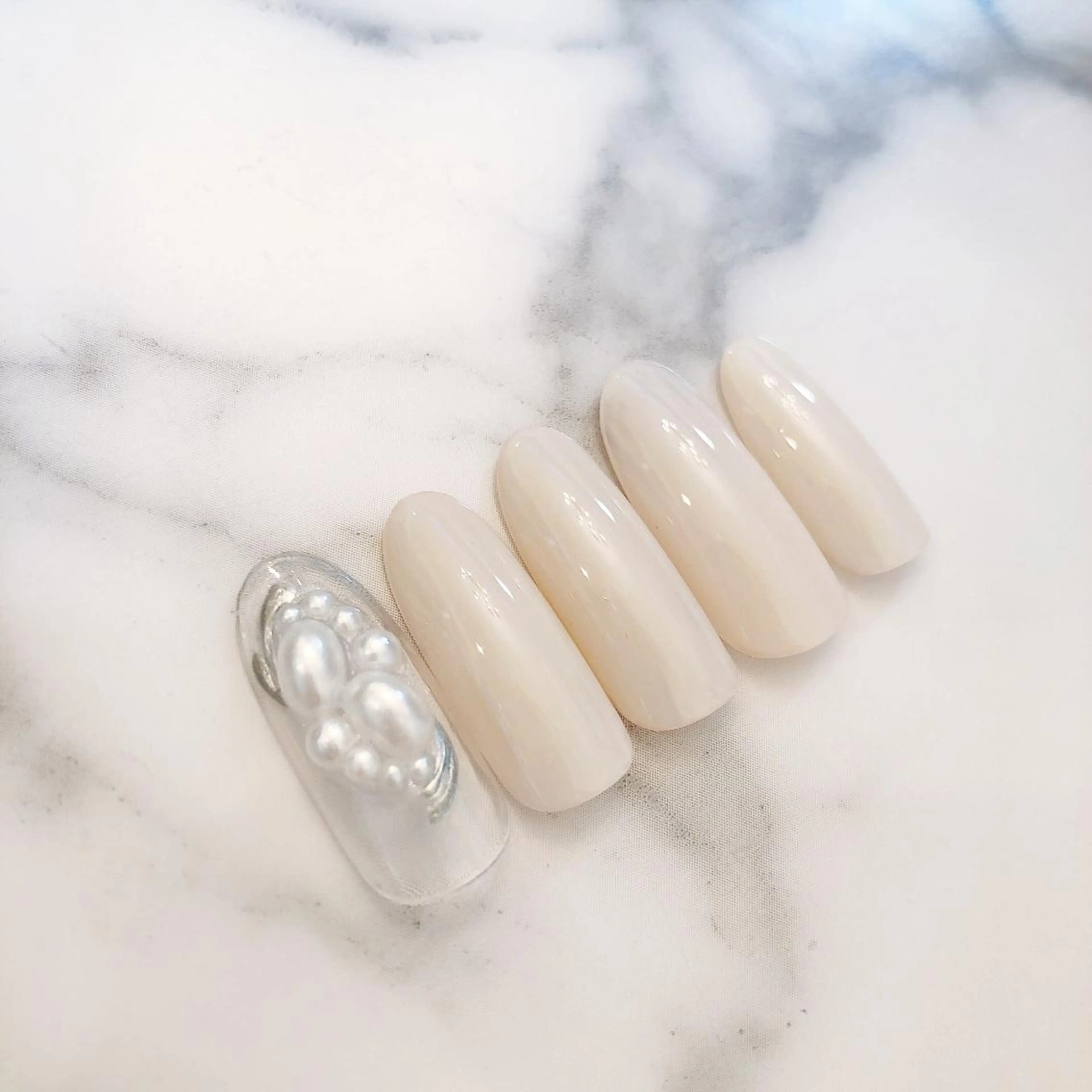 ネイル sis nail 梅田　あい子のネイルデザイン