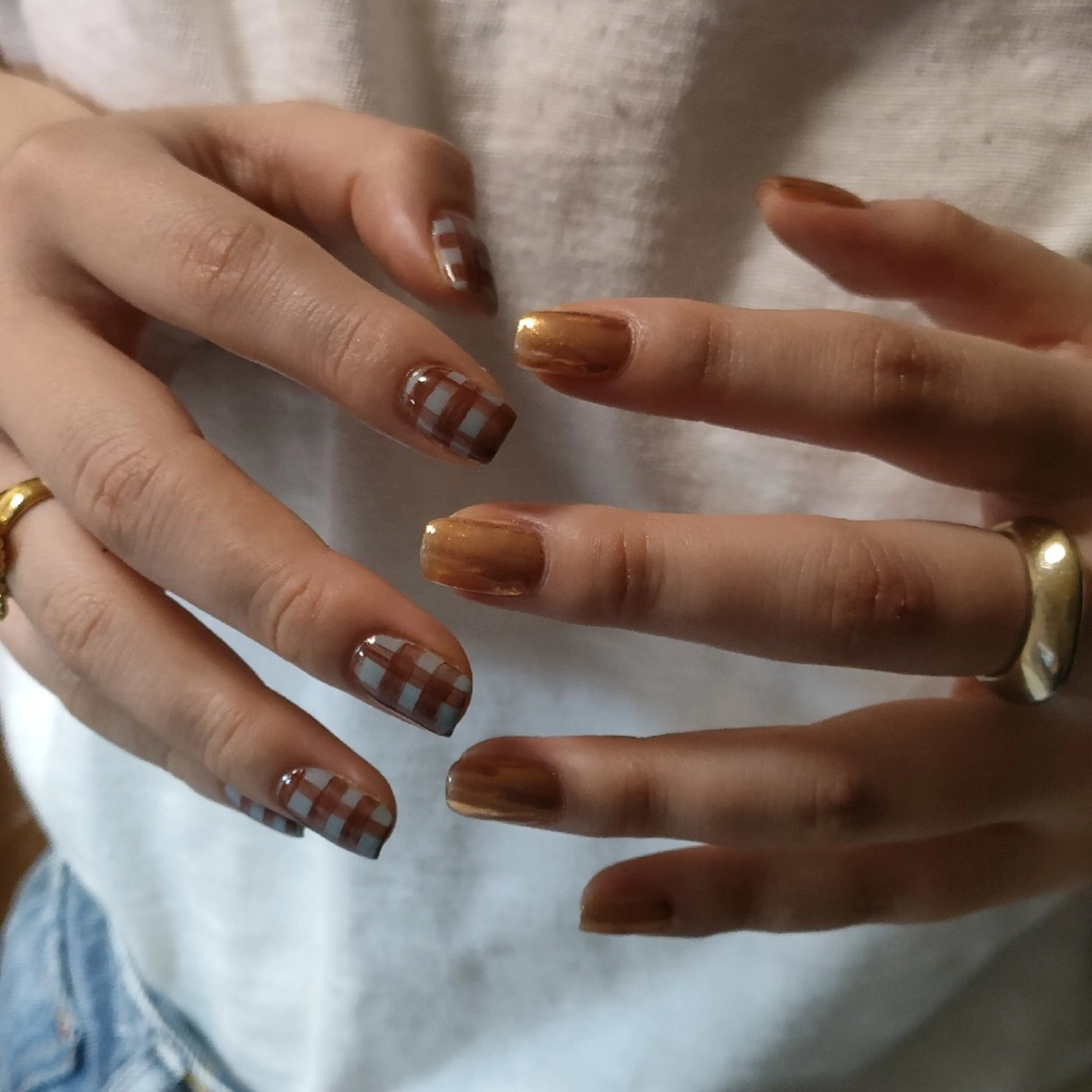ネイル ミラーネイル oir. nailsalonのネイルデザイン