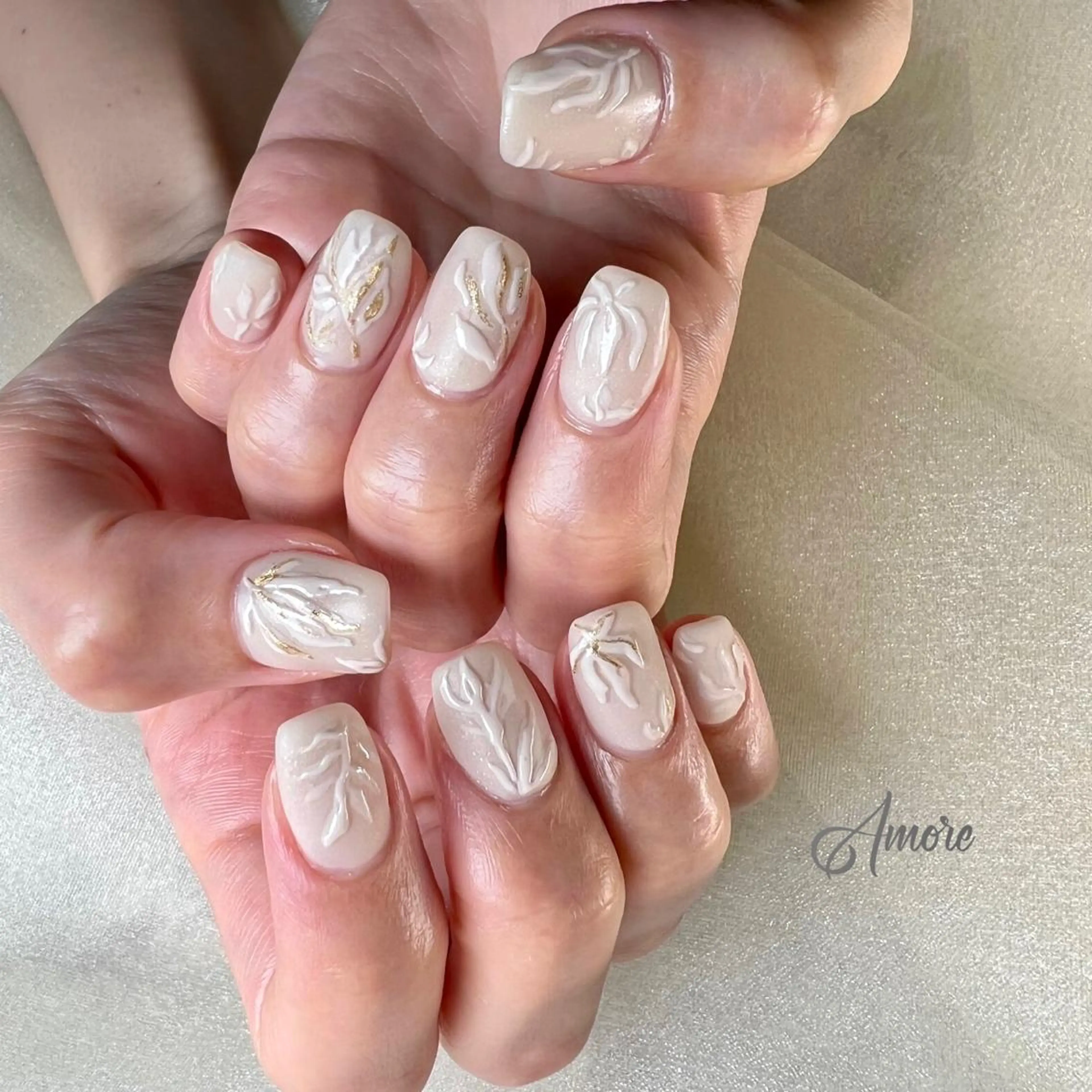 ネイル ジェルネイル 氷ネイル・うるうるネイル マグネットネイル ミラーネイル ニュアンスネイル You kyehwaのネイルデザイン