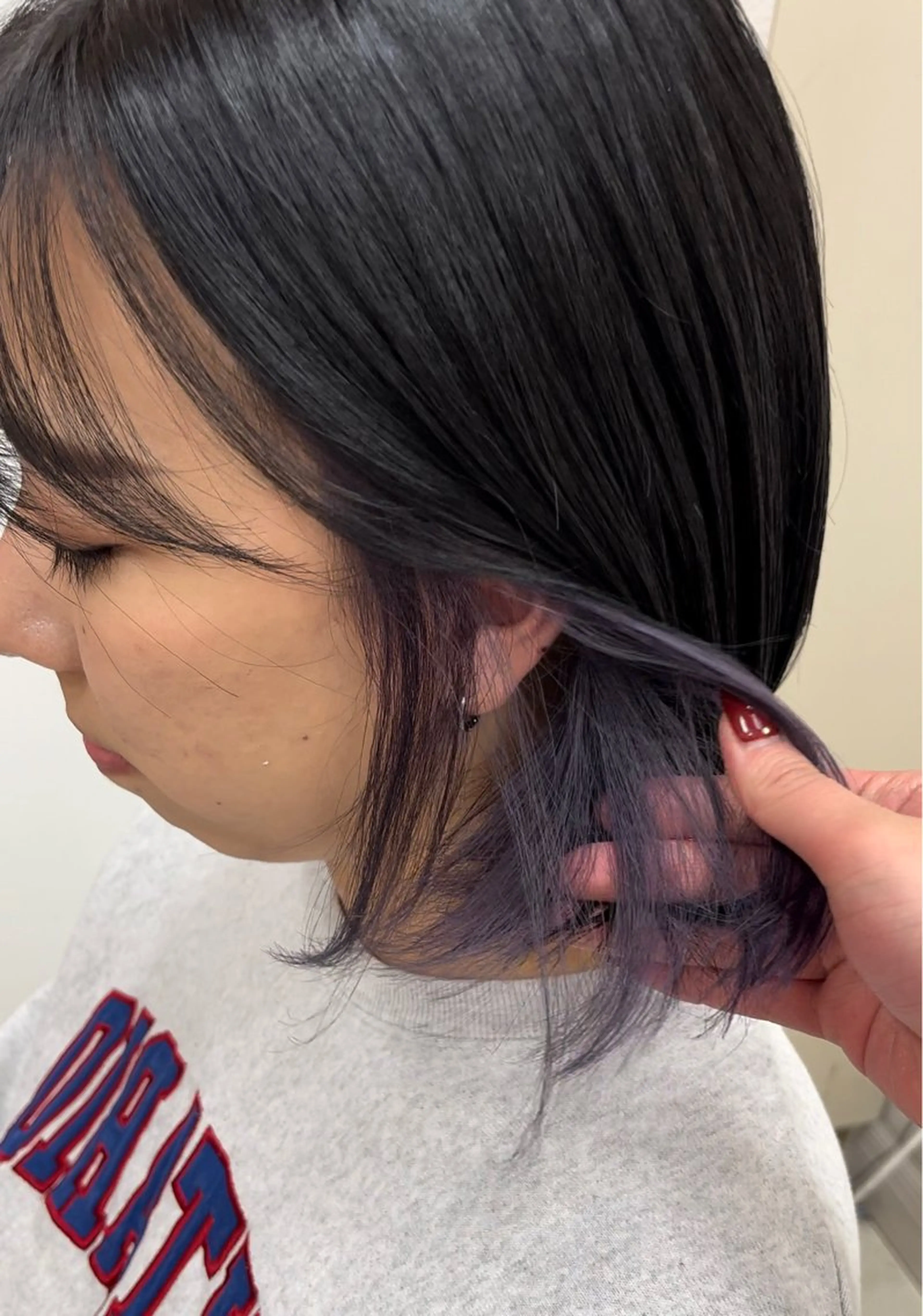 【大人気🩶】インナーカラー🎱🩶の写真