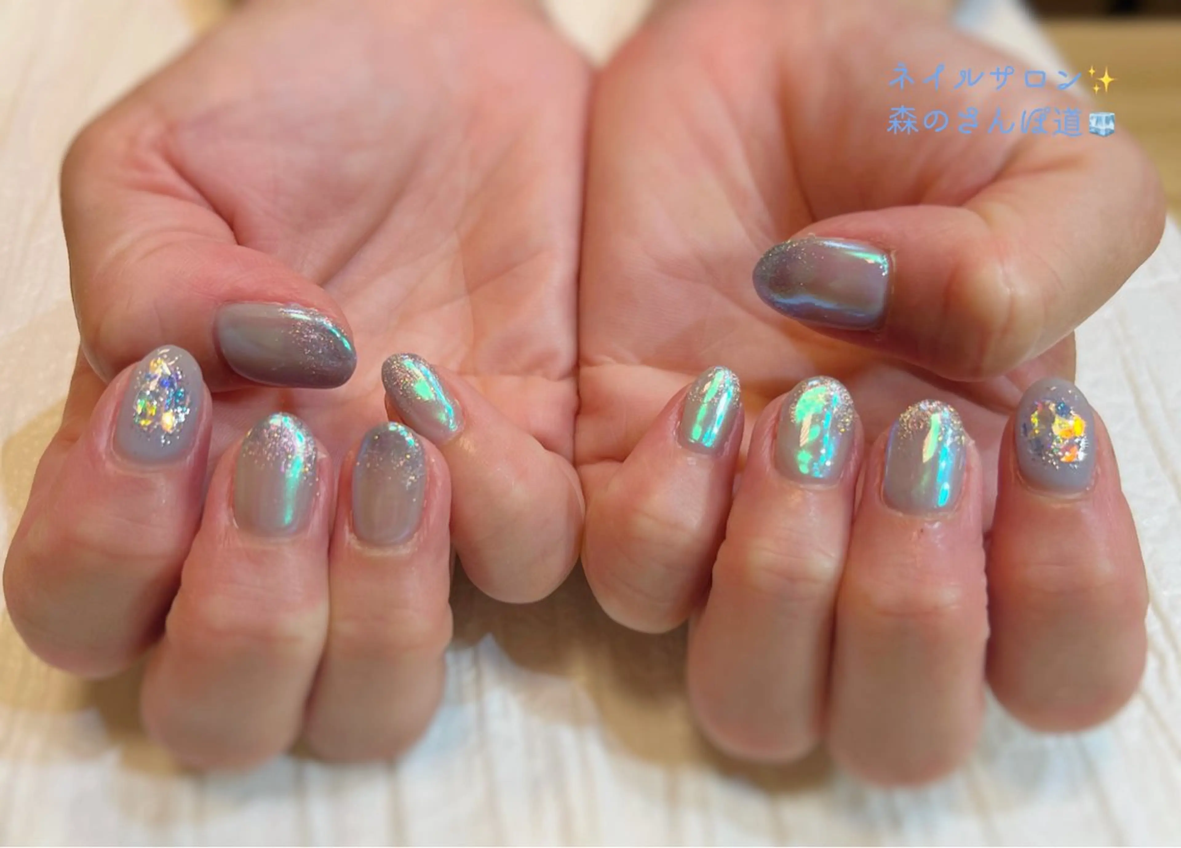 ネイル ハンドネイル ショートネイル 森のさんぽ道のネイルデザイン