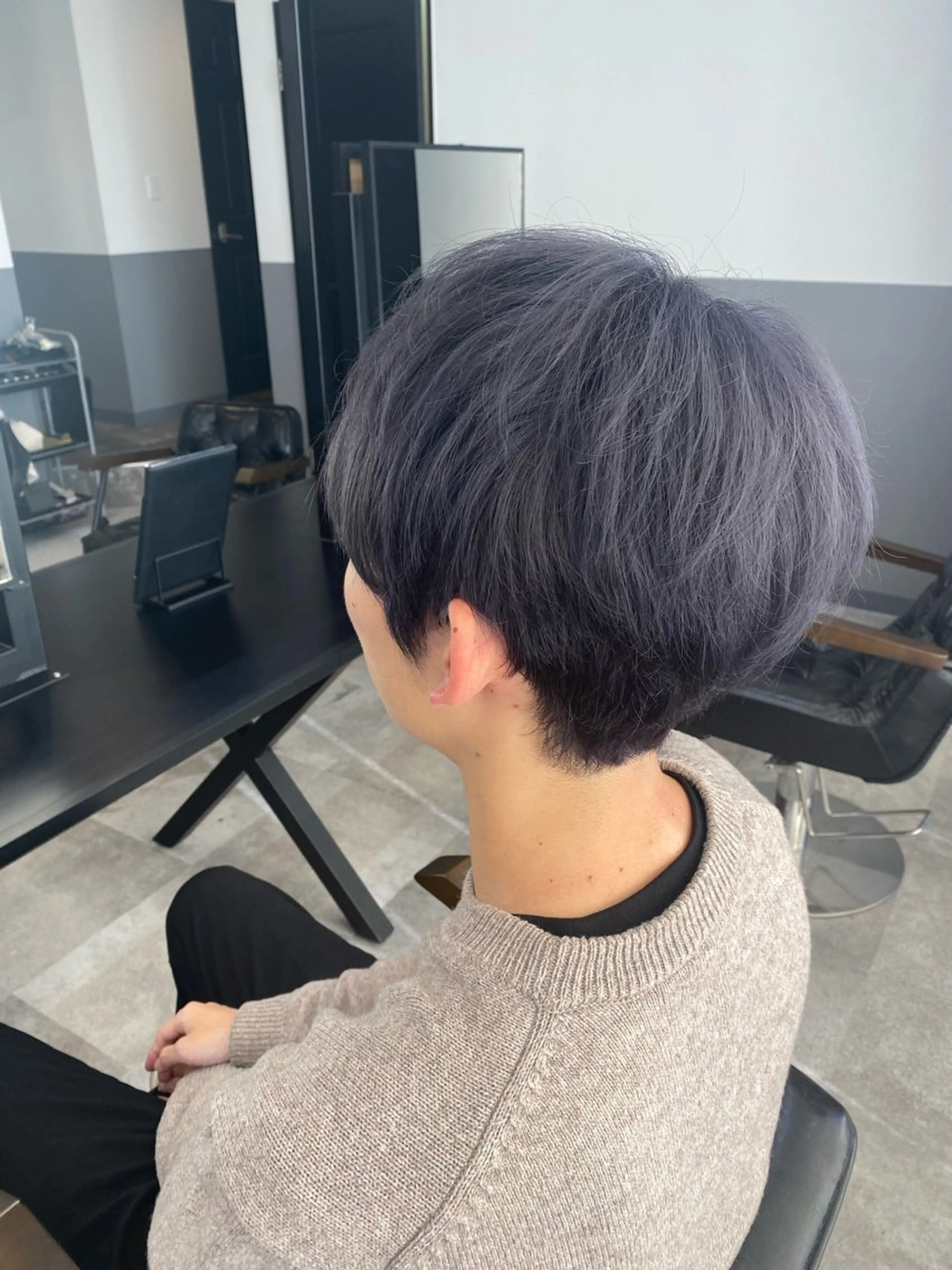 カラー ヘアカラー トリートメント ROI 【ロイ】のヘアスタイル