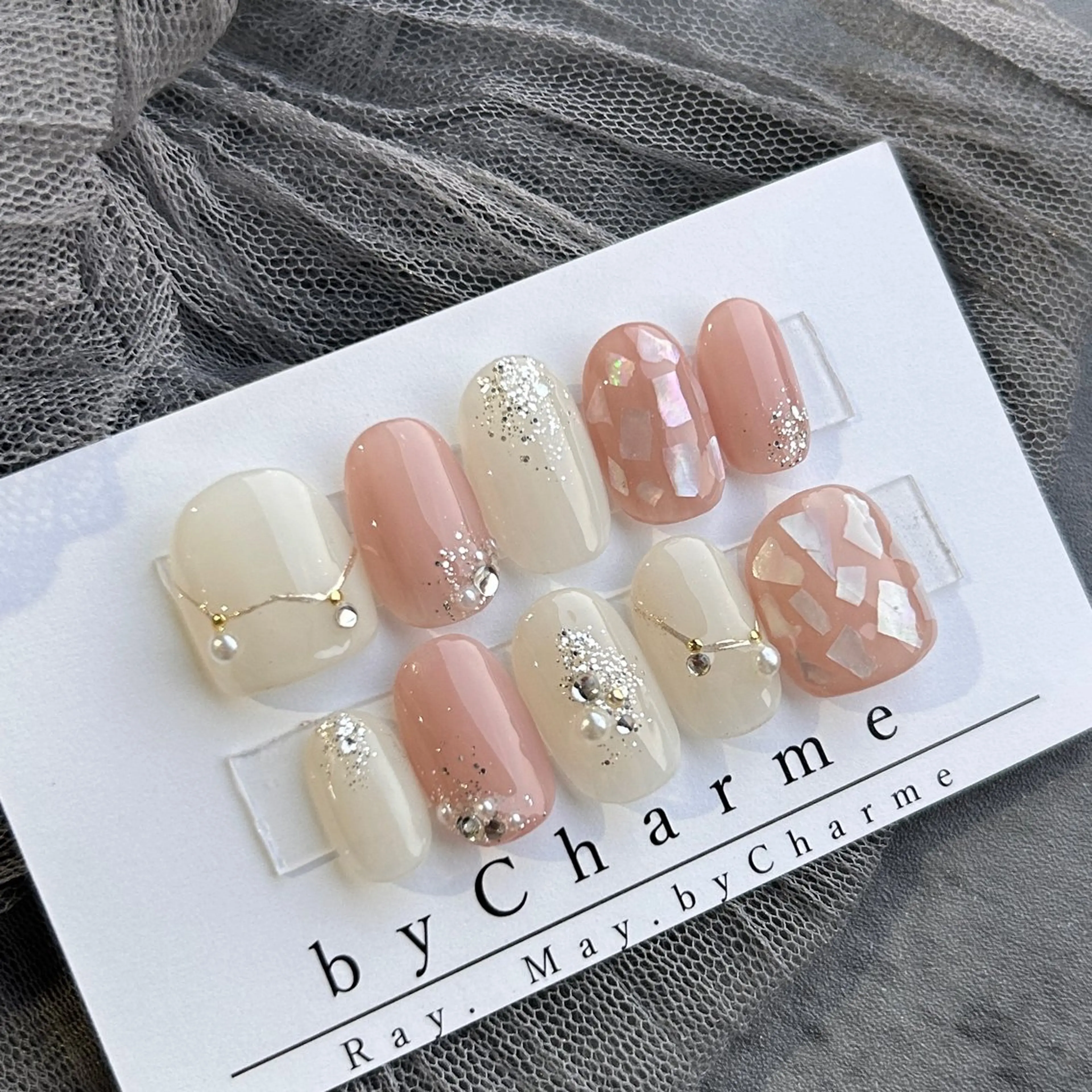 ネイル ネイルチップ ハンドネイル Ray. ／綺麗目ニュアンスのネイルデザイン