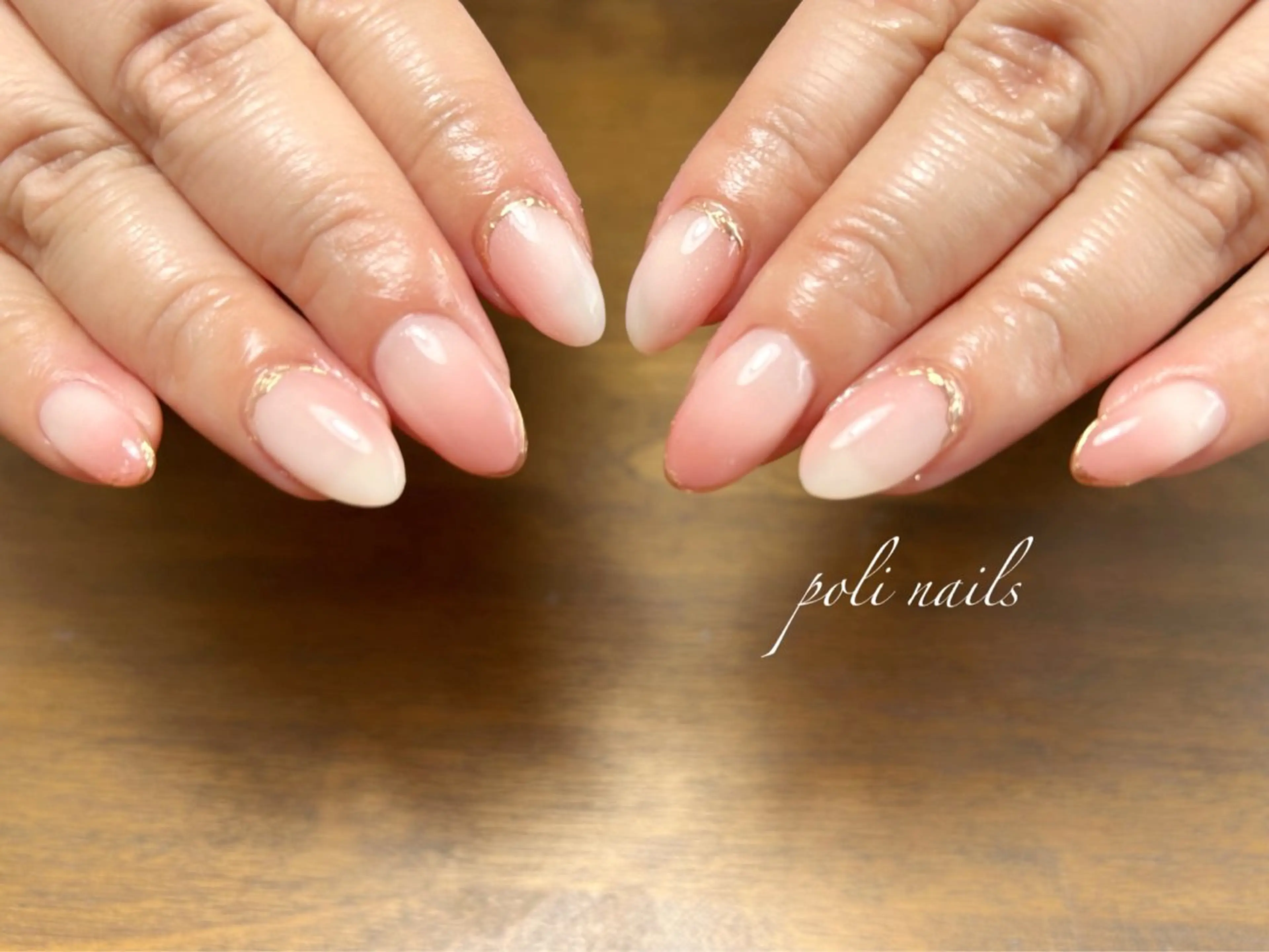 ネイル poli nailsのネイルデザイン