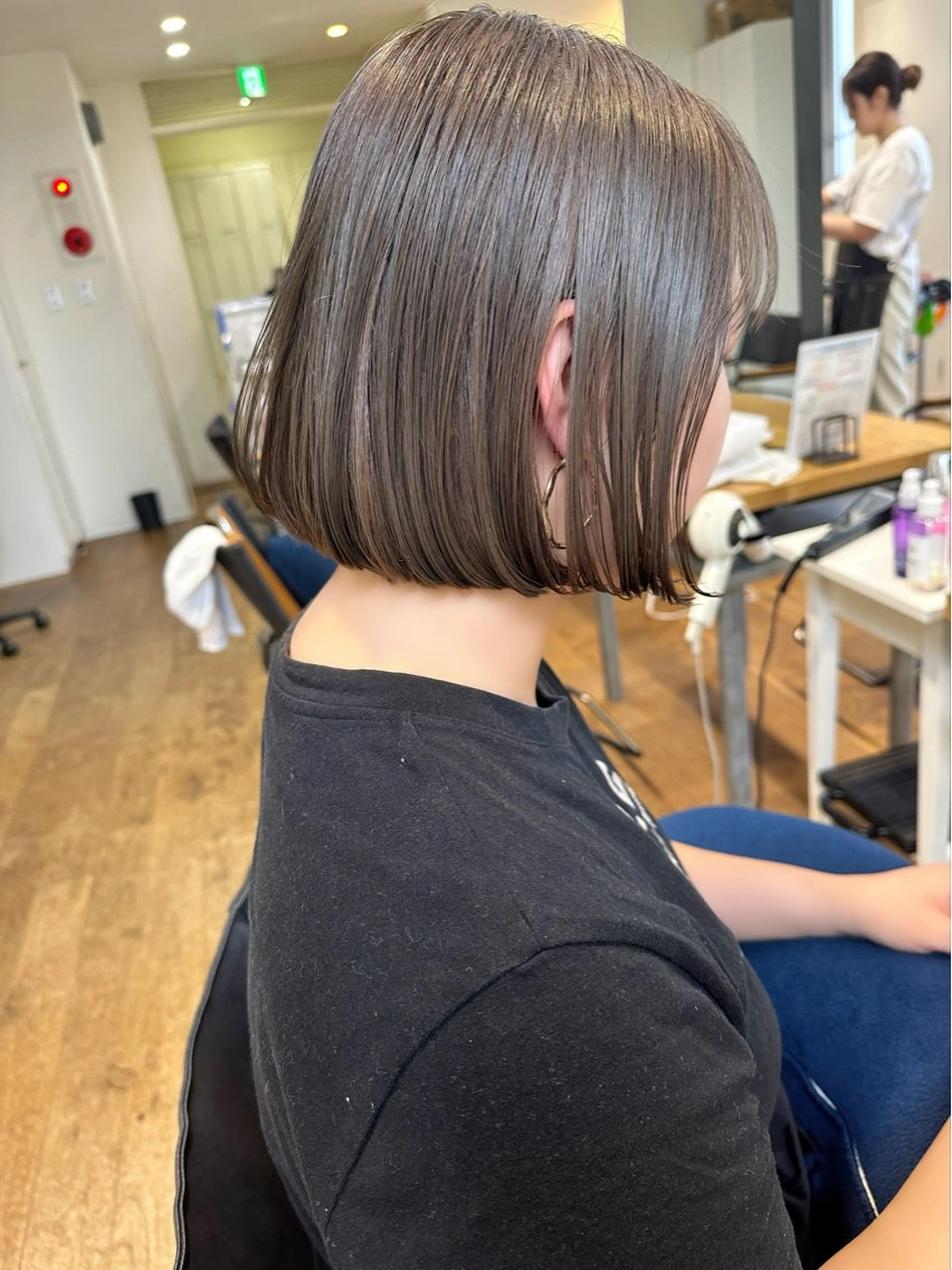 ショート ショート ボブ 梅田 木戸健人のヘアスタイル