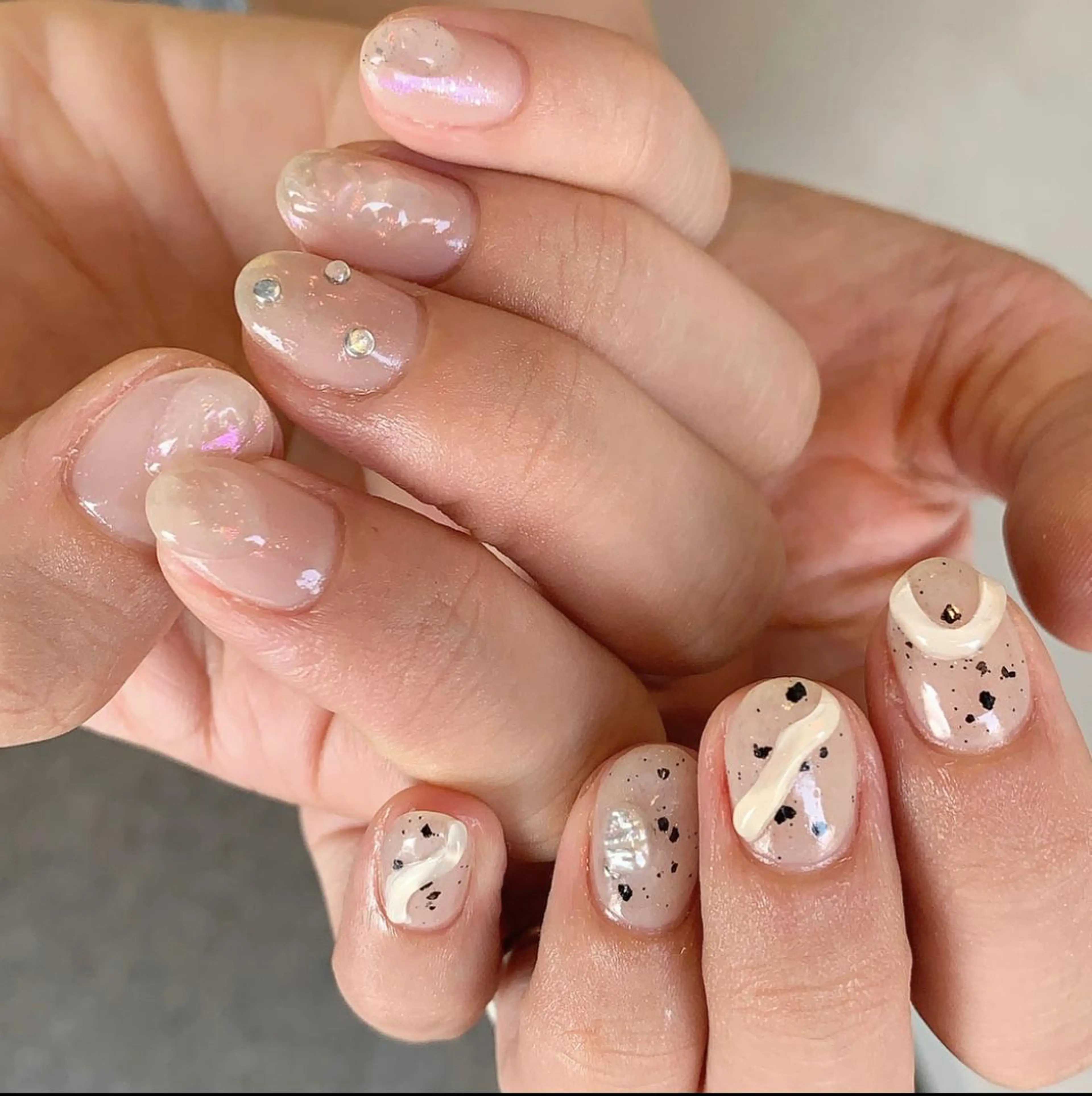 ネイル ハンドネイル にしぐち はるかのネイルデザイン