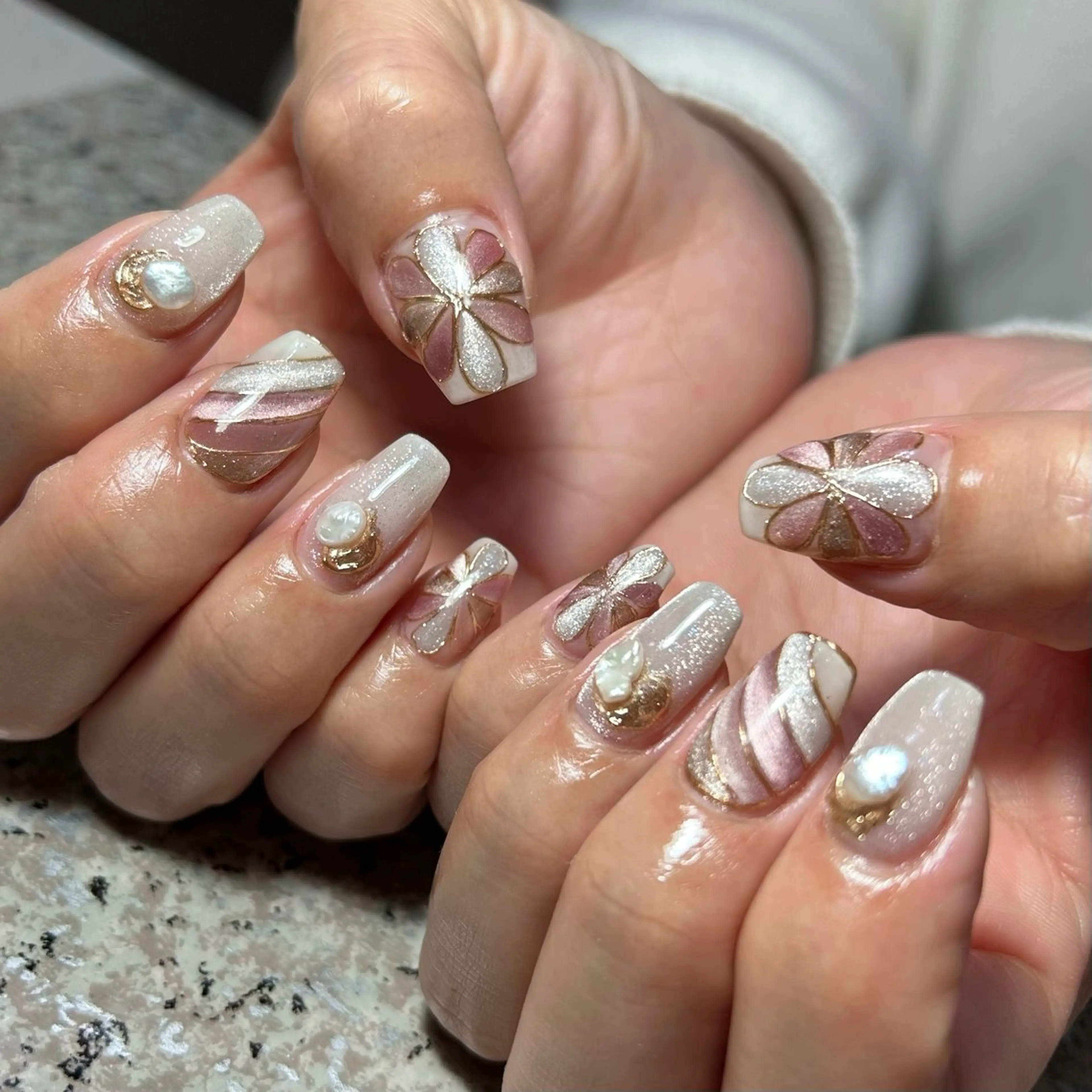 ネイル ハンドネイル nailroom‪ sb‪‪𓈒𓂂𓏸のネイルデザイン