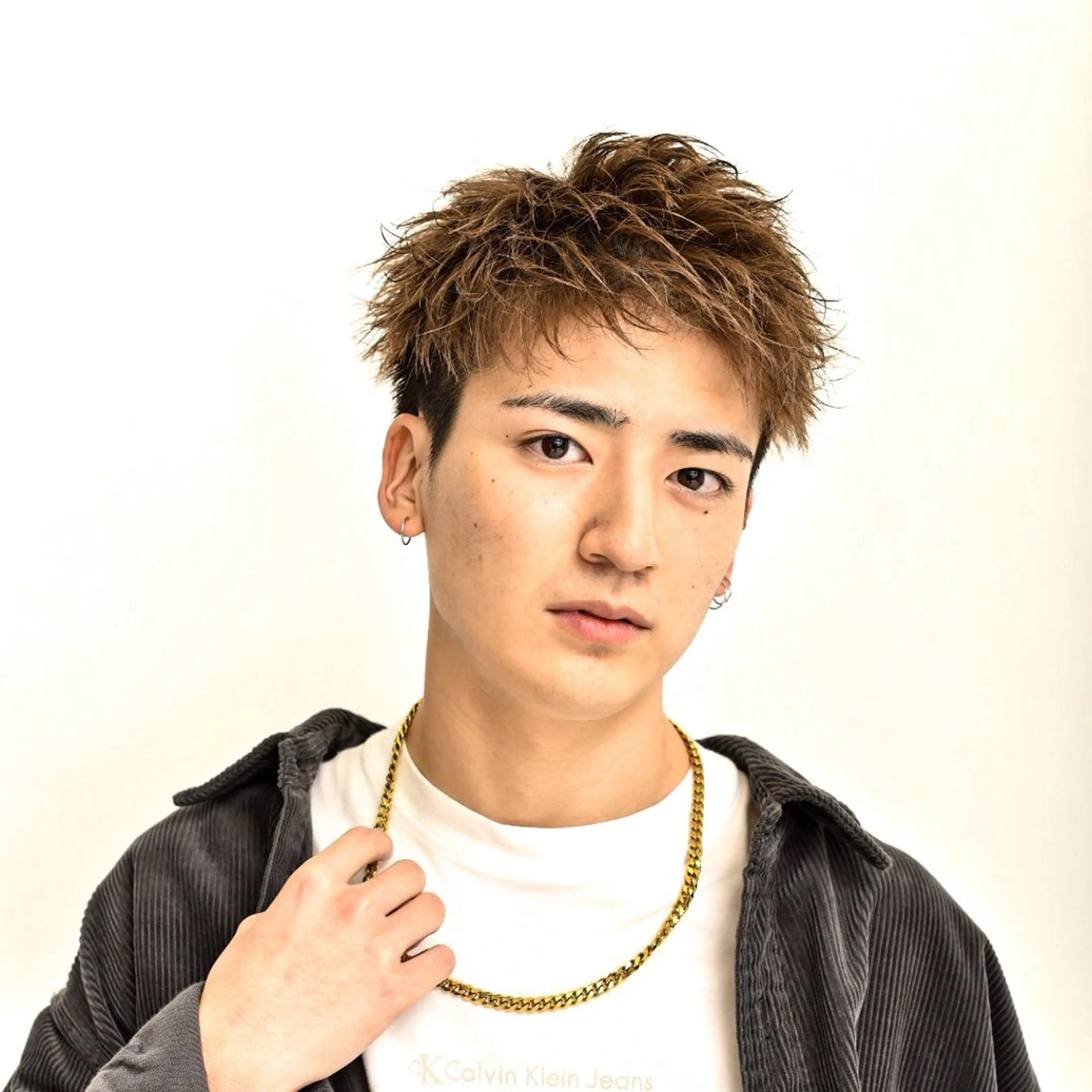 ショート メンズ アップバング センターパート フェードカット メンズハイライト メンズメッシュ カット パーマ 店長⚜️メンズカット パーマ⚜️則次亮哉のヘアスタイル