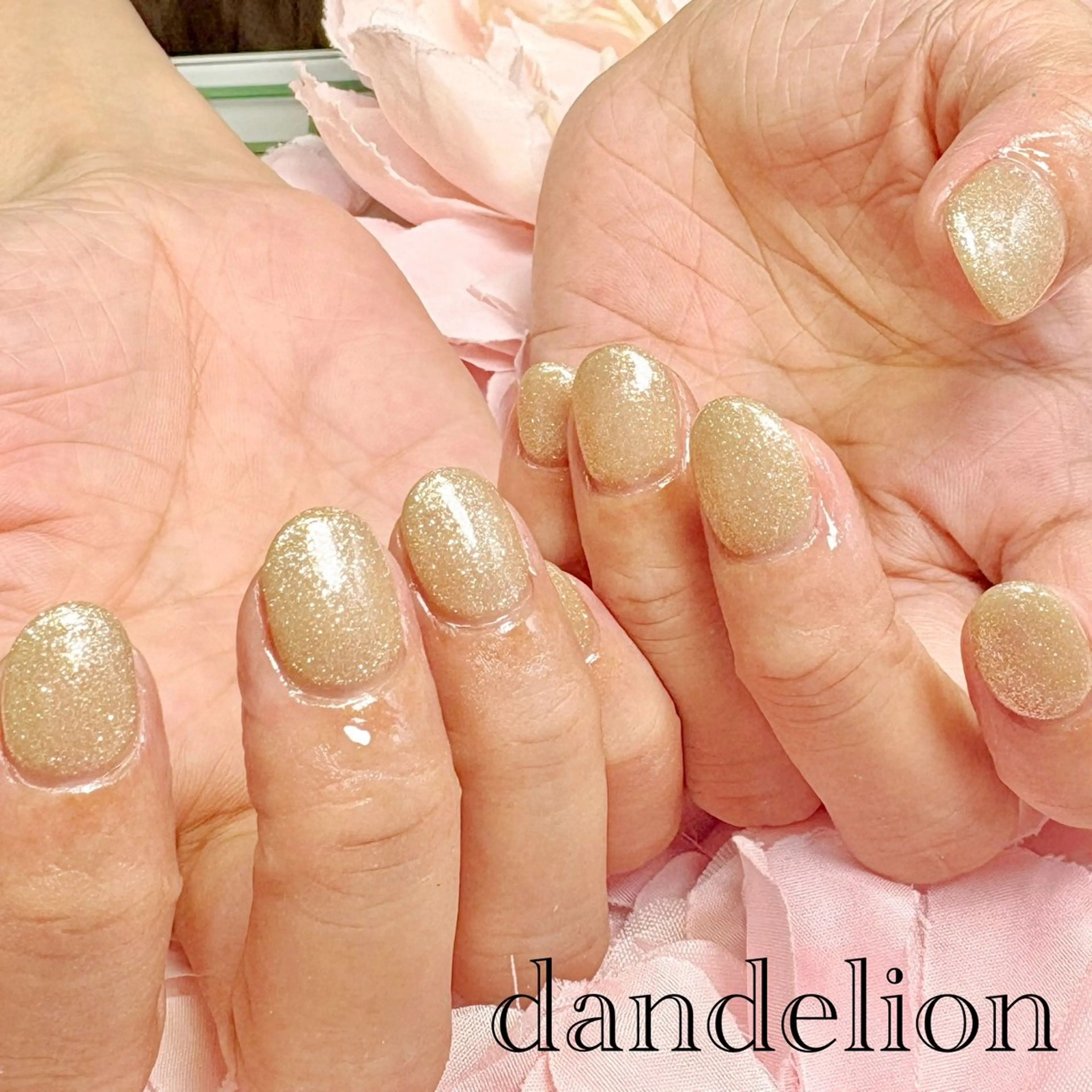 ネイル ハンドネイル ハンドケア dandelion ダンデライオンのネイルデザイン