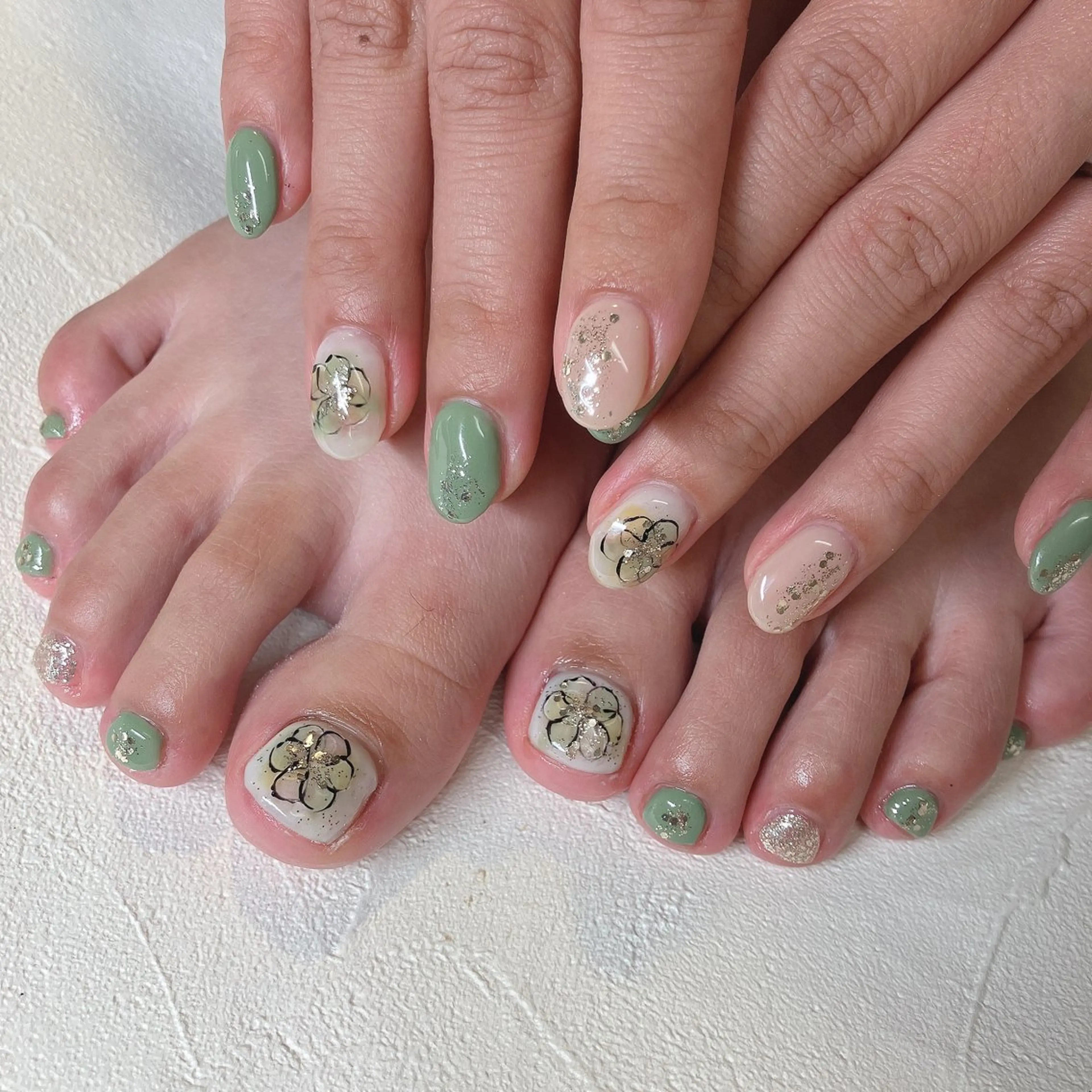 ネイル ハンドネイル フットネイル nails 🎀meのネイルデザイン