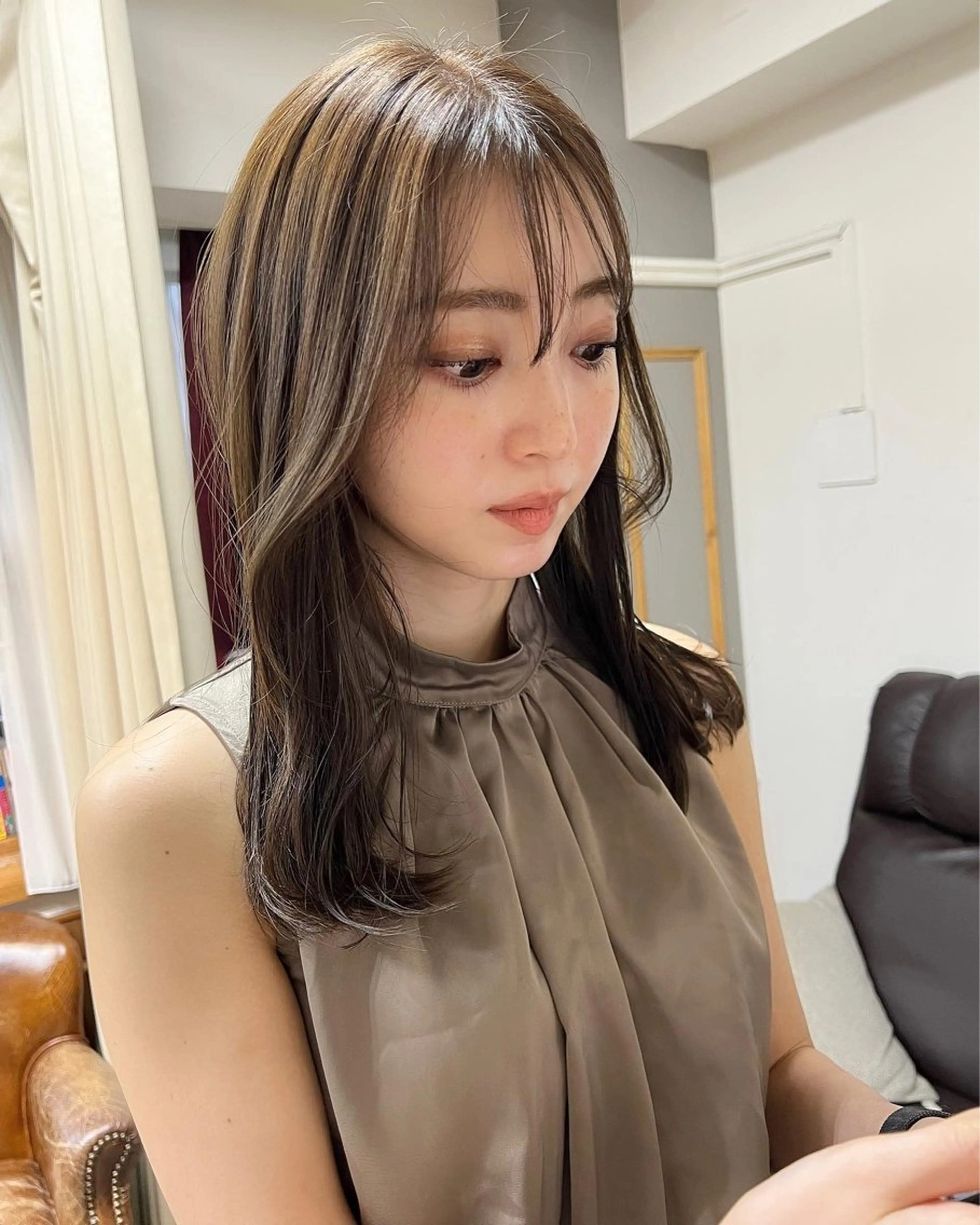 セミロング カット ヘアカラー トリートメント takada kohのヘアスタイル