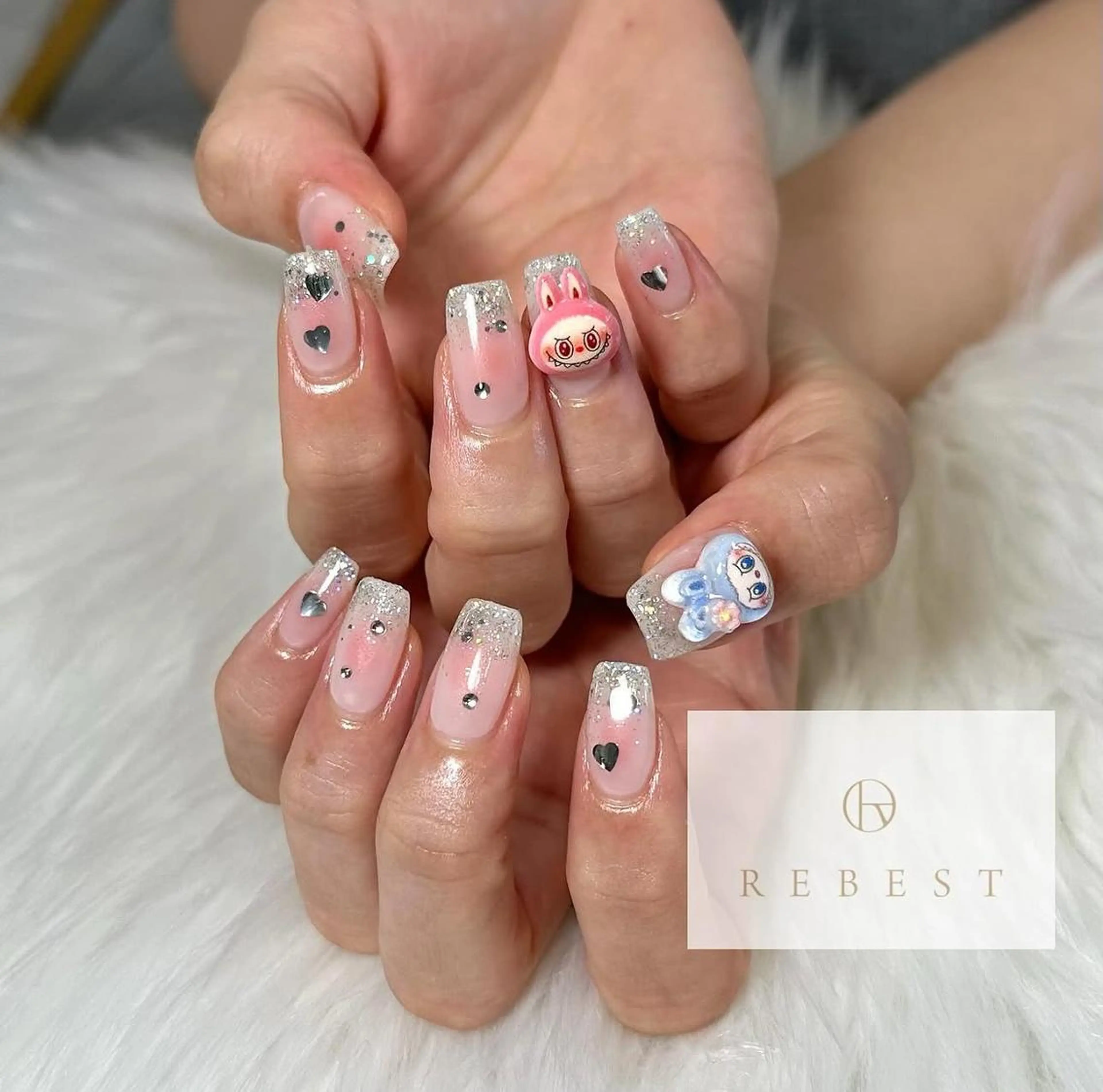 ネイル ❤️💛REBEST 京橋 nailのネイルデザイン