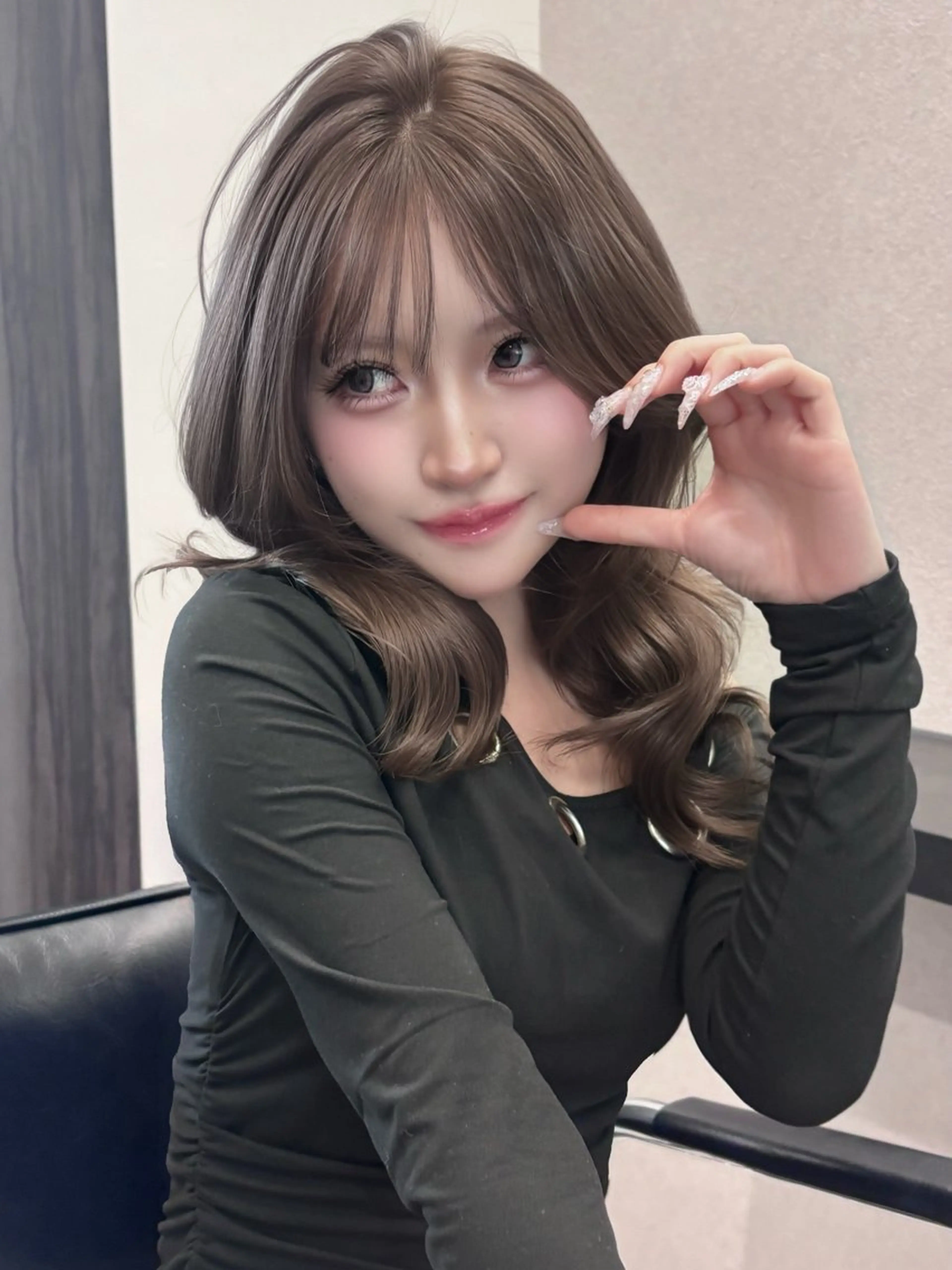 セミロング ヘアカラー 韓国ヘア💖Wカラー 💖透明感カラー💖のヘアスタイル