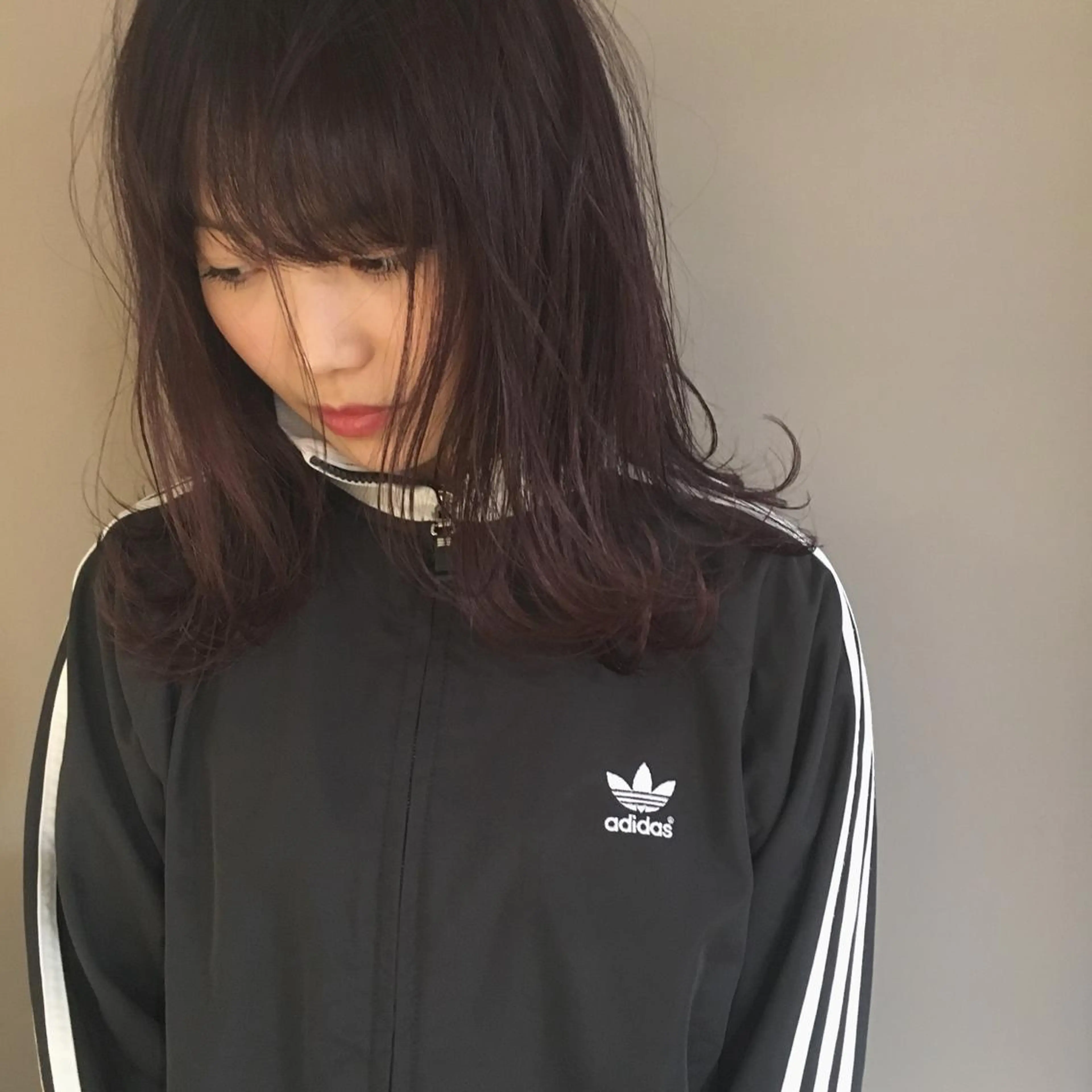 ミディアム カラー レイヤーカット BLend 渋谷のヘアスタイル