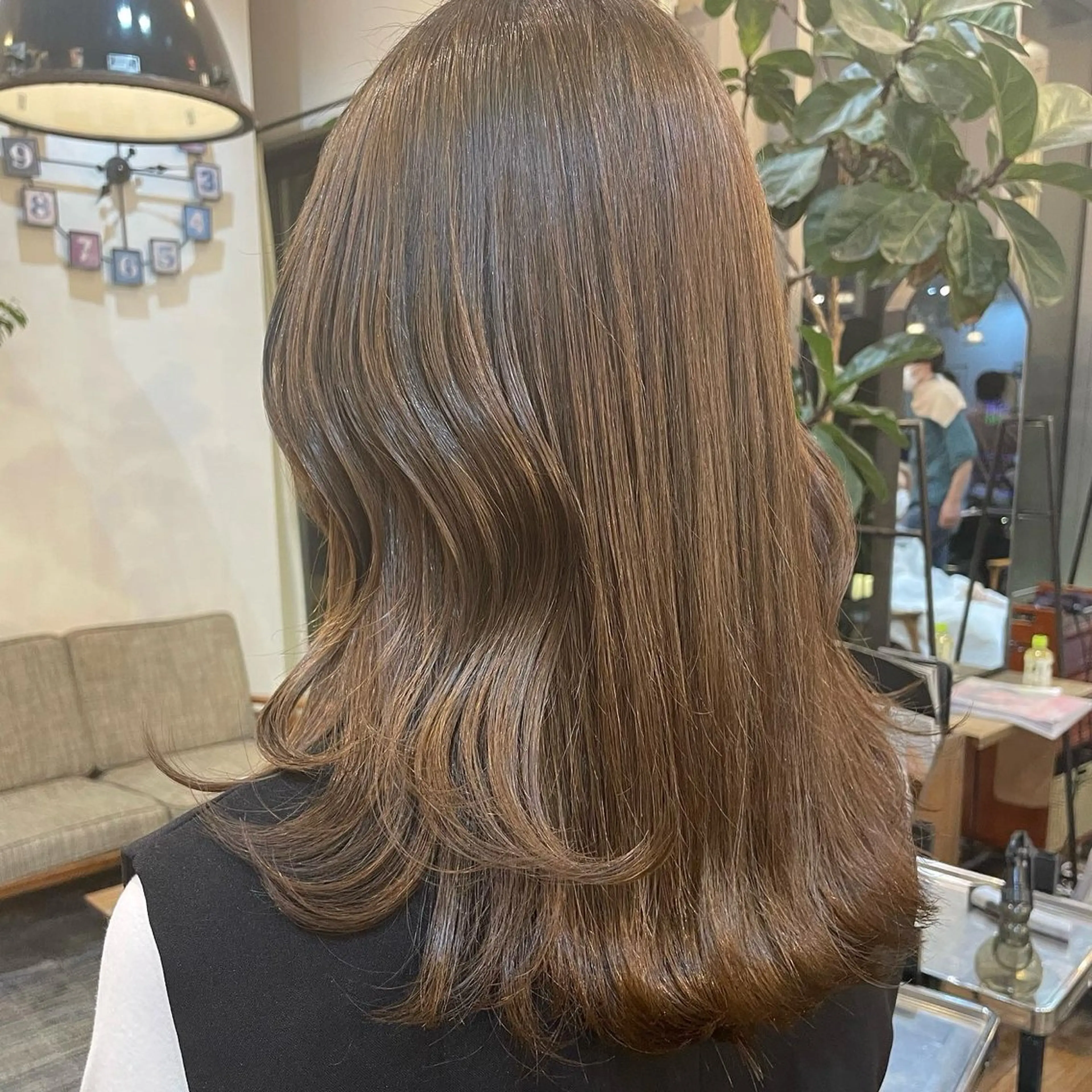 セミロング カラー メンズ／パーマ ／レディース髪質改善のヘアスタイル