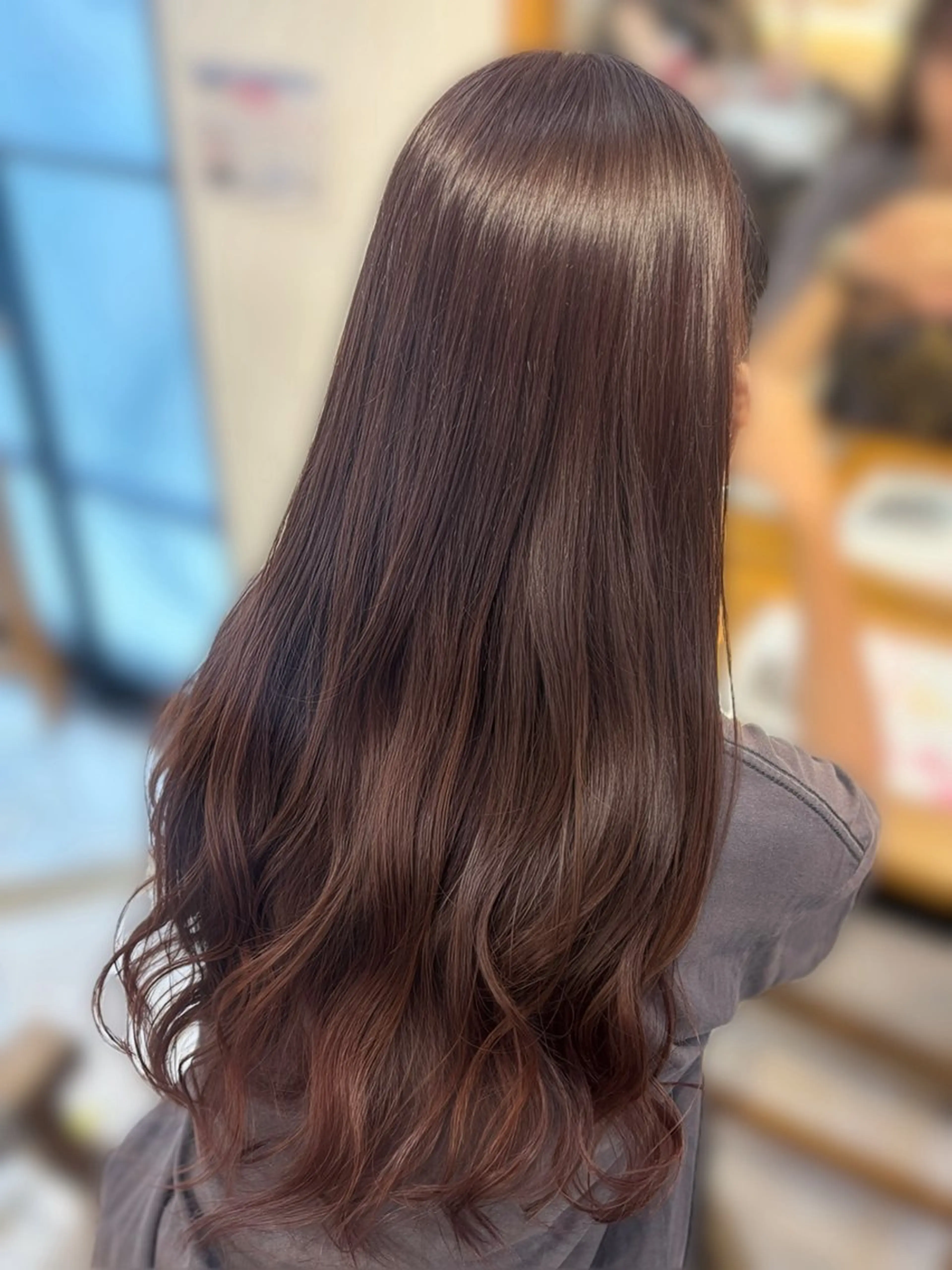 【🌟艶髪を目指したい方に🌟】透明感カラー＋髪質改善𝐀𝐮𝐣𝐮𝐚トリートメント付き🎀詳細ご確認ください！の写真