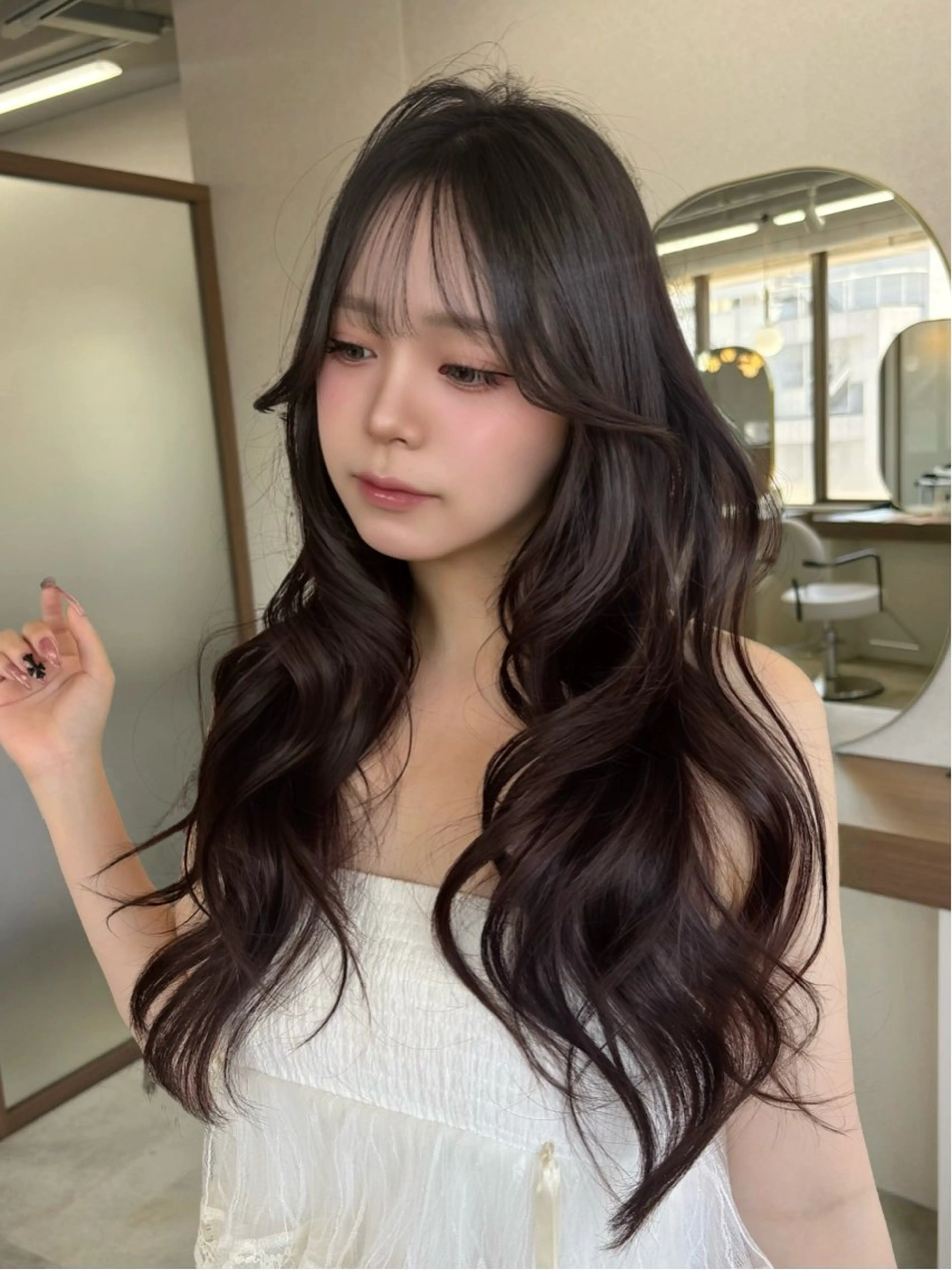 【小顔爆誕✨️】前髪顔周りカット✖️水素パウダートリートメントの写真