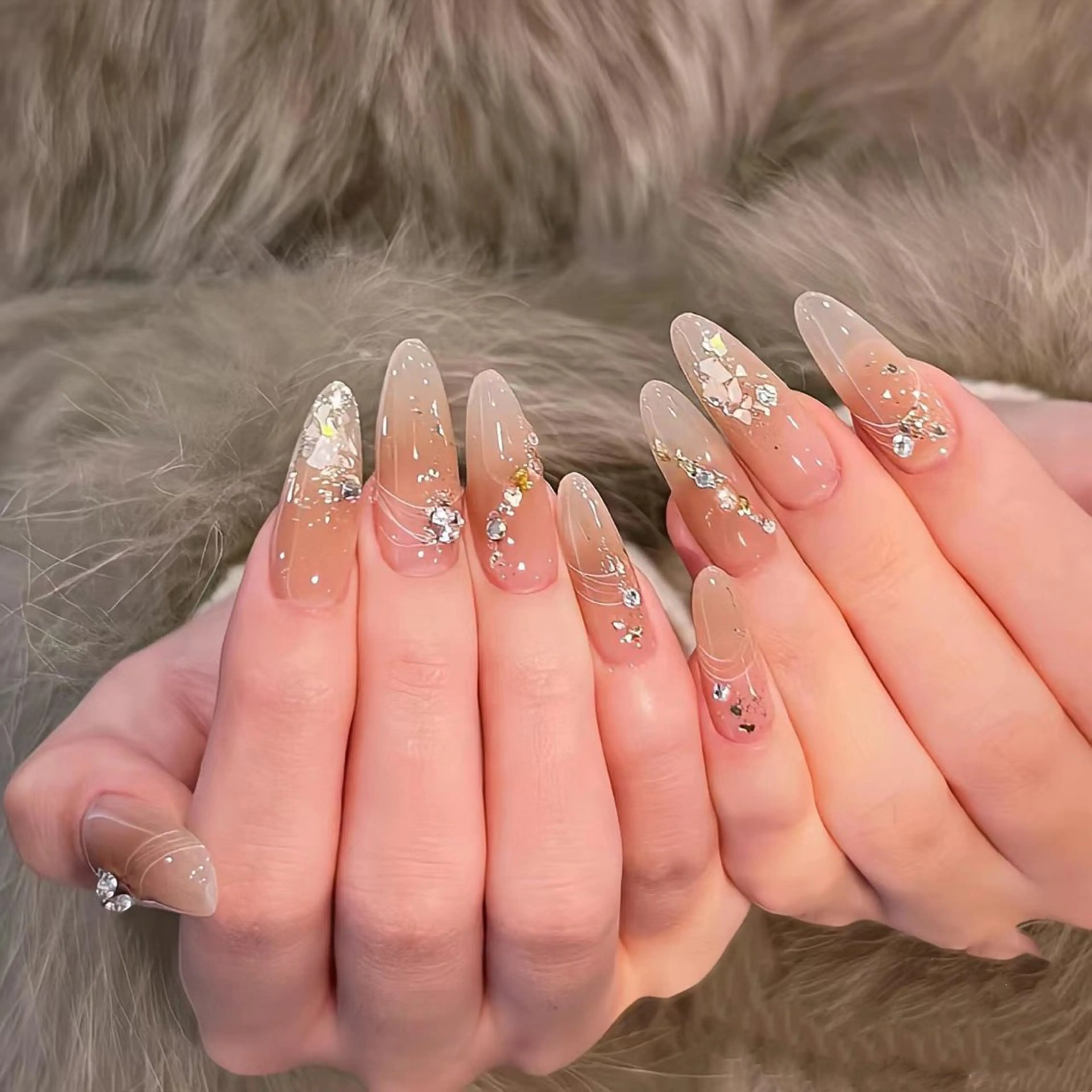 ネイル ＲNailsalon メイのネイルデザイン