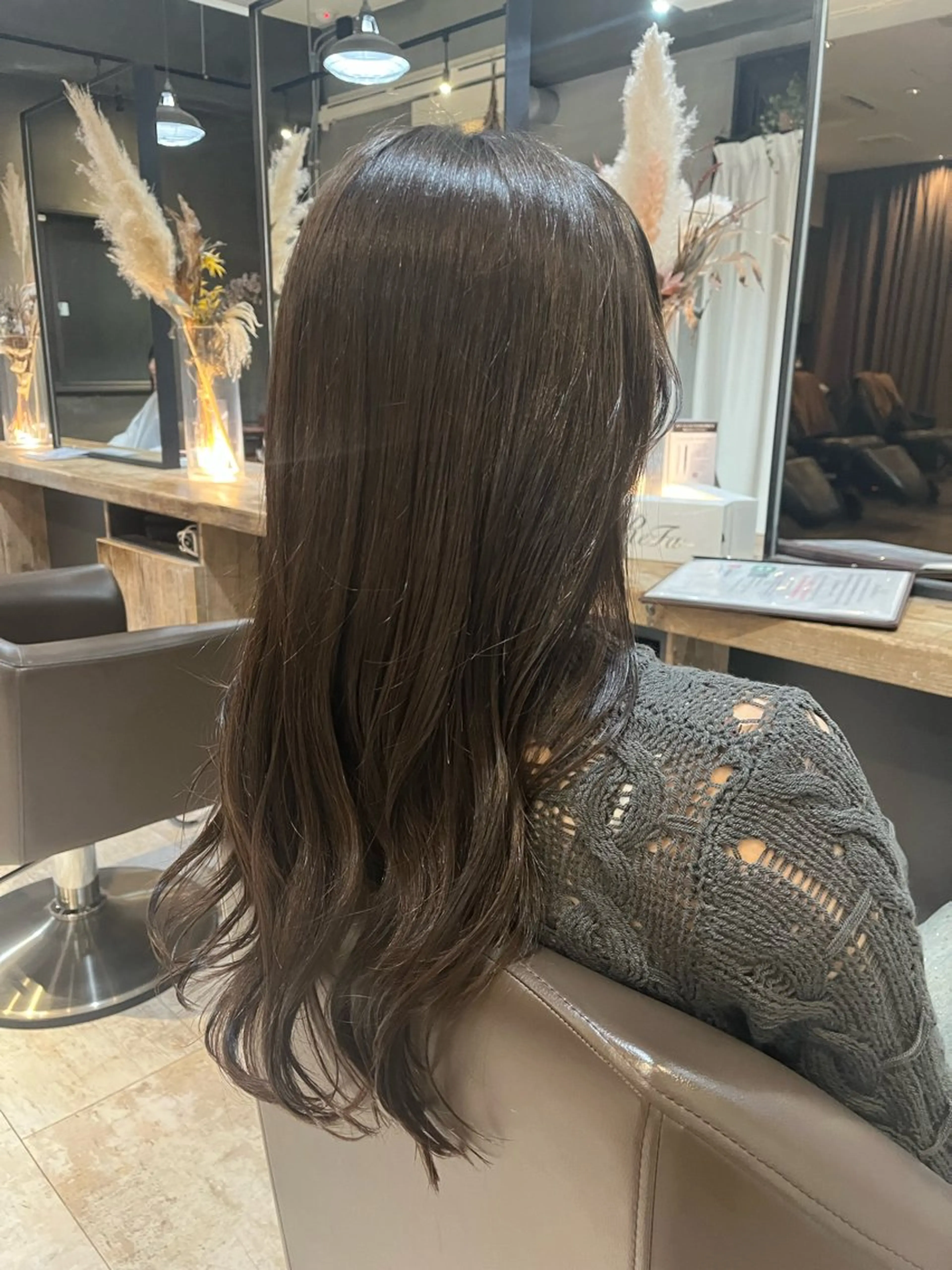 4月限定!うる艶カラー&トリートメント🌱の写真