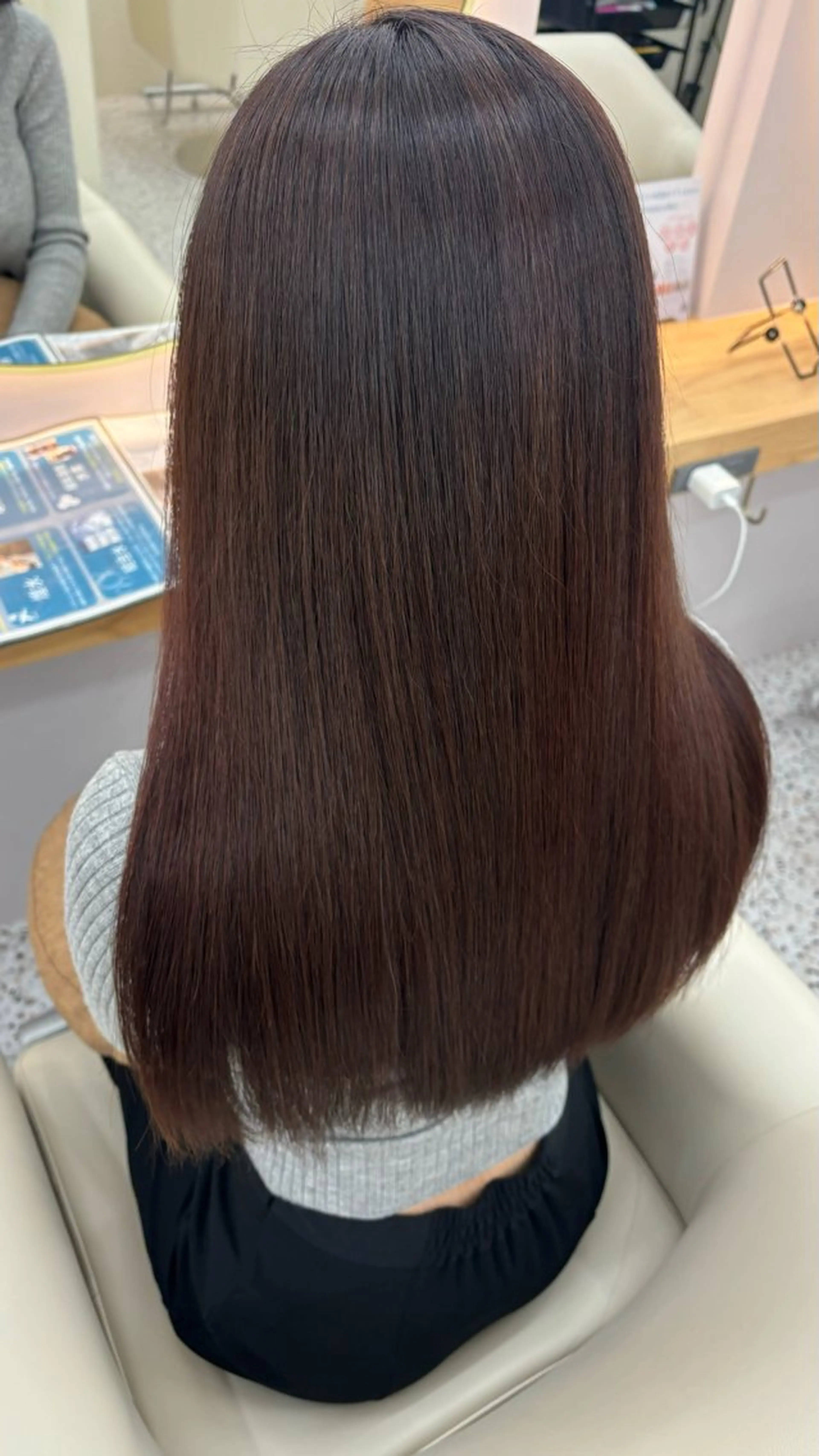 セミロング ULTOWA/銀座 ERIのヘアスタイル