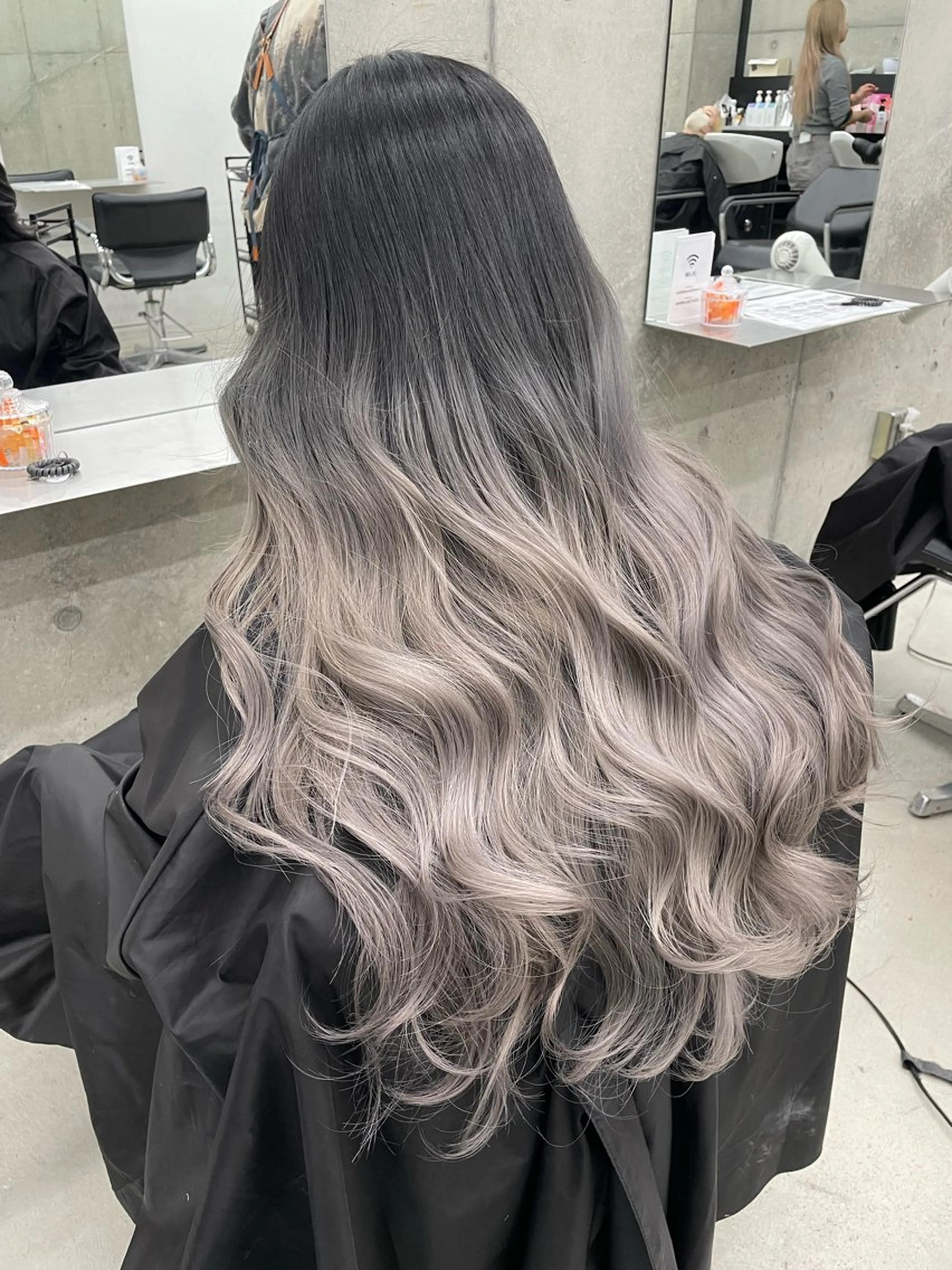 ロング 福田 彩心のヘアスタイル