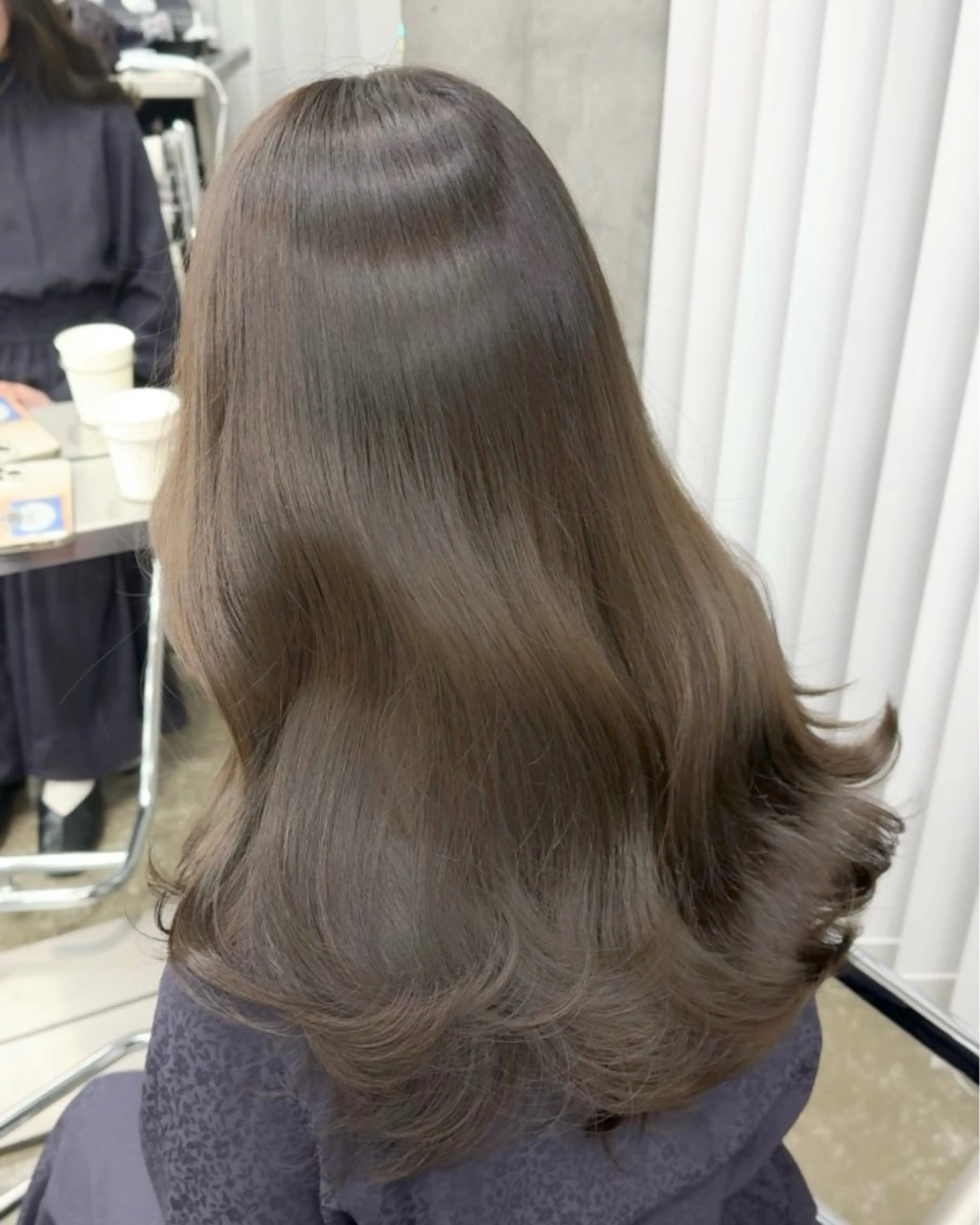 ロング カラー カット ヘアカラー トリートメント 高橋大樹/グレージュ 透明感/髪質改善のヘアスタイル