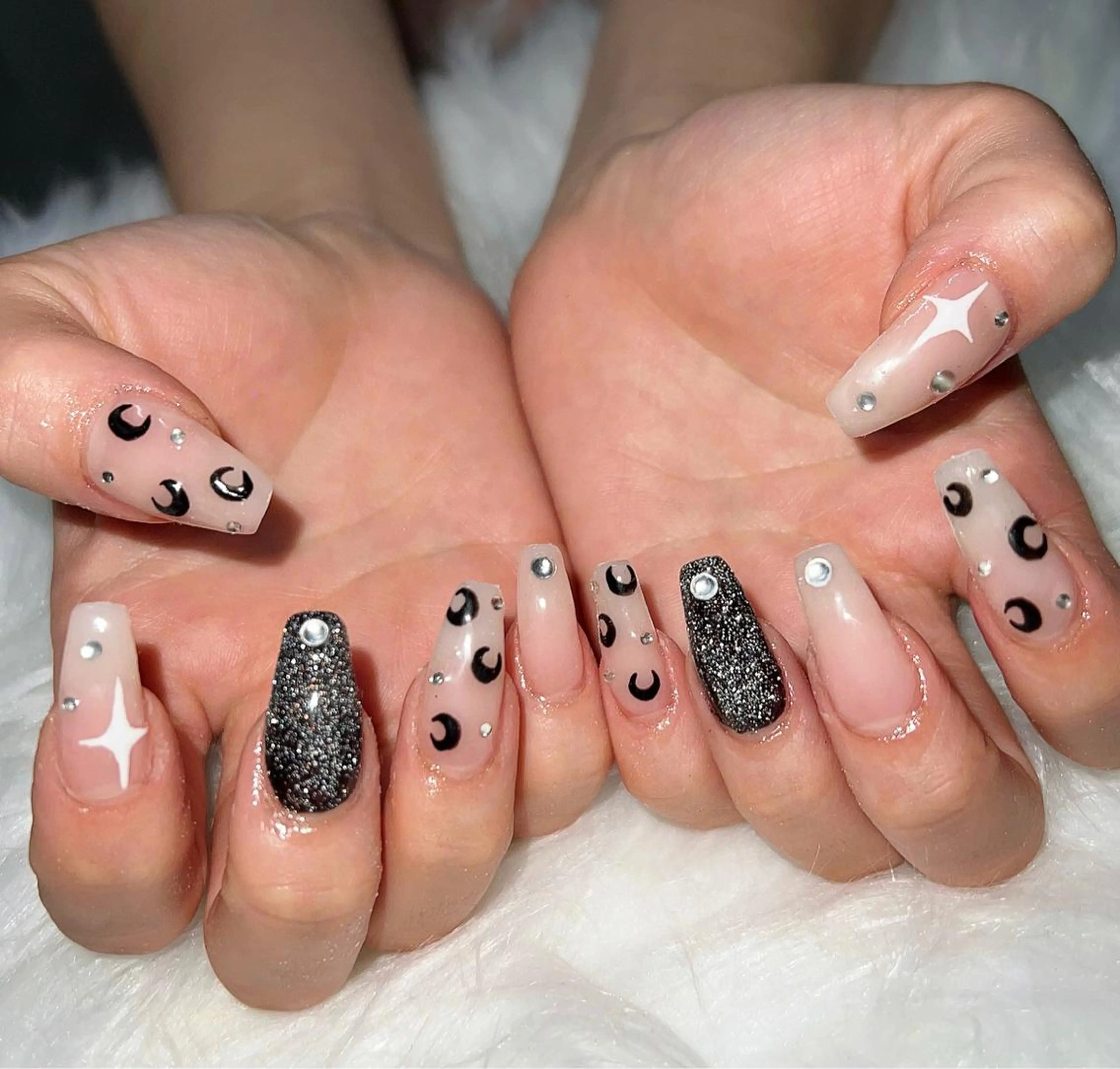 ロング ハンドネイル mao .のネイルデザイン