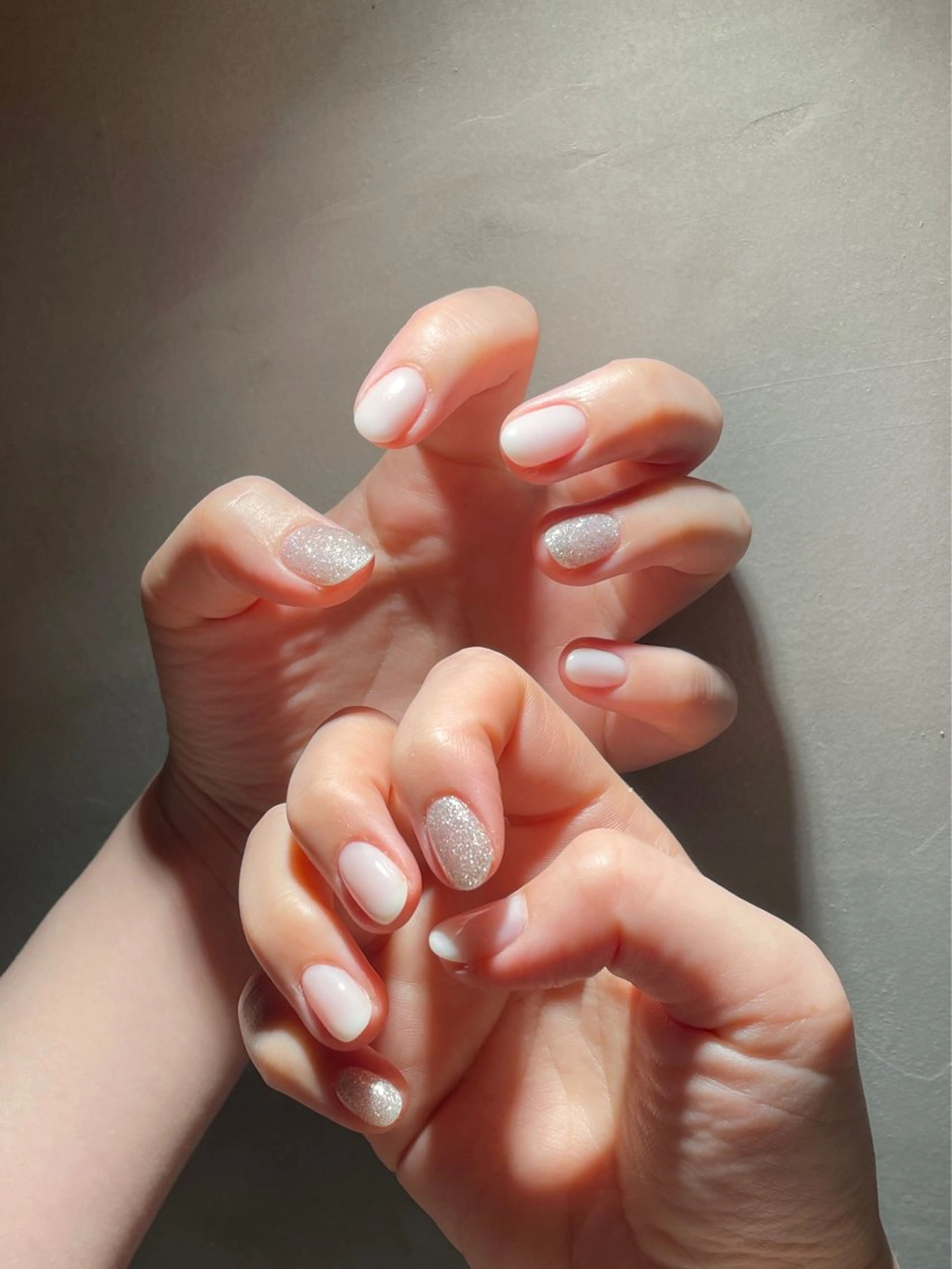 ネイル Rika🌼 シンプル•マグネットのネイルデザイン