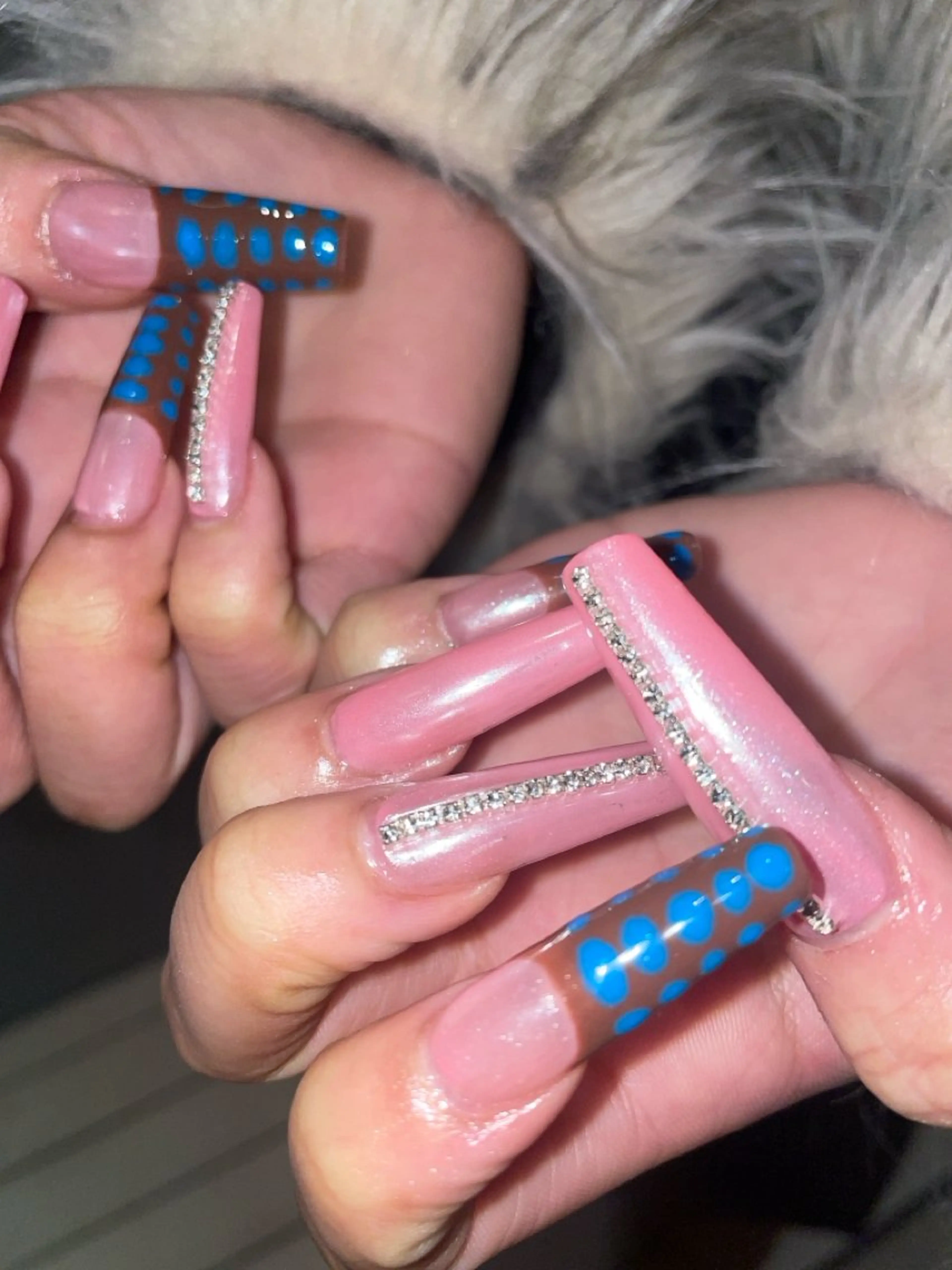 ネイル 渋谷ネイル🎀 y2k/海外ネイルのネイルデザイン