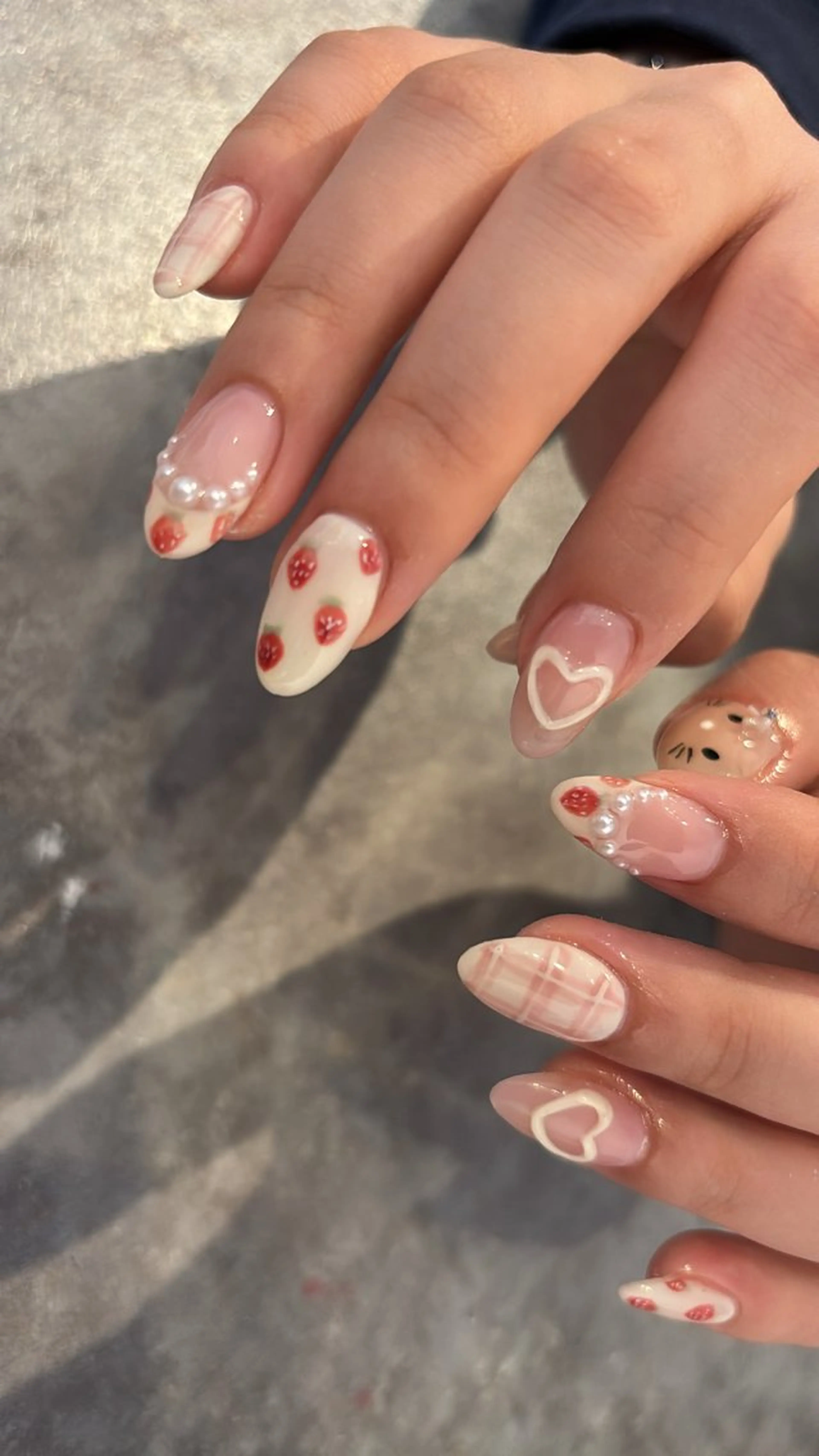 ネイル Mignon所属・Mignon 、のネイルデザイン