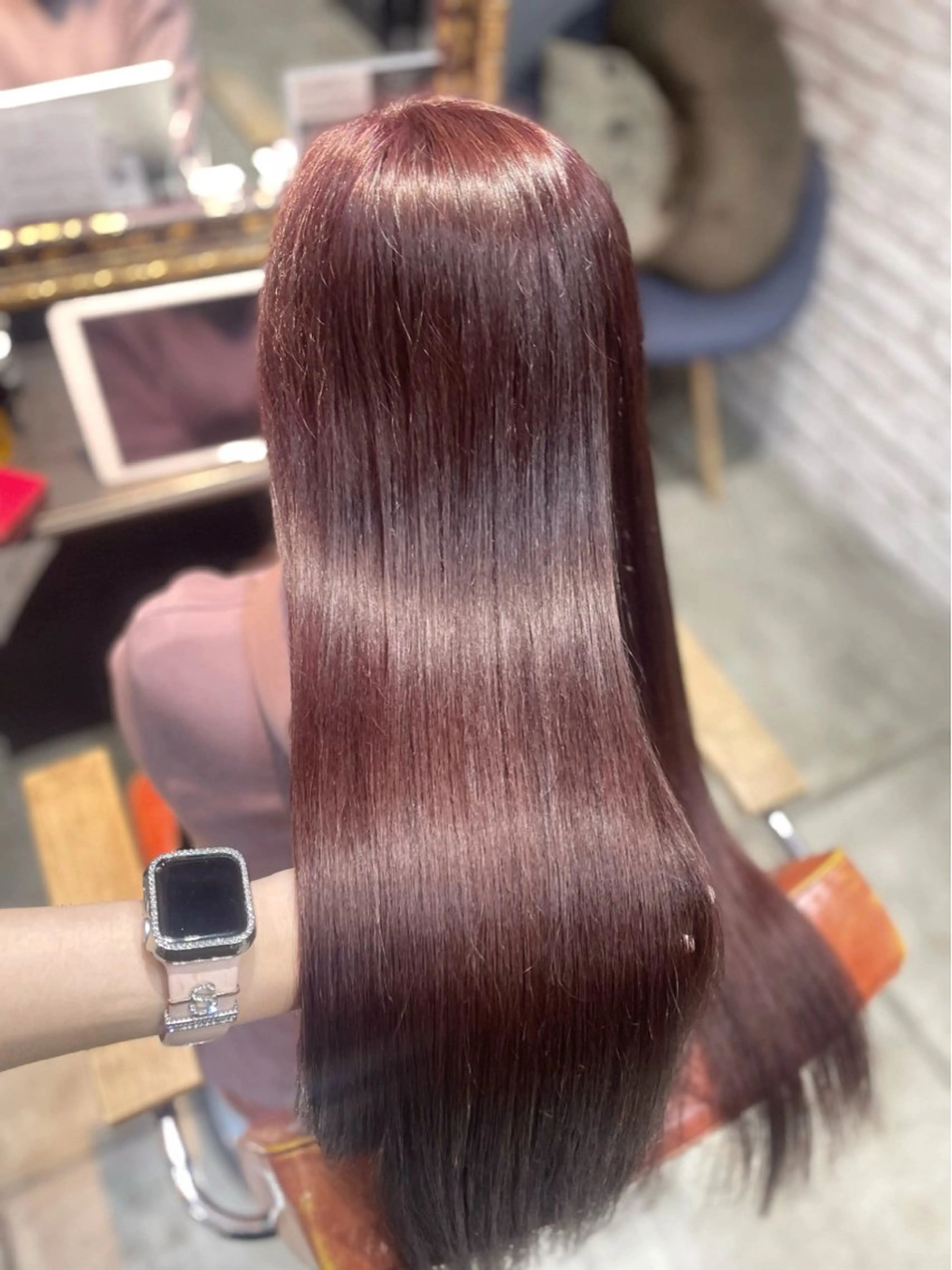 ロング パープルカラー カット ヘアカラー 顔まわり🎀ピンク 💖ゆうなのヘアスタイル